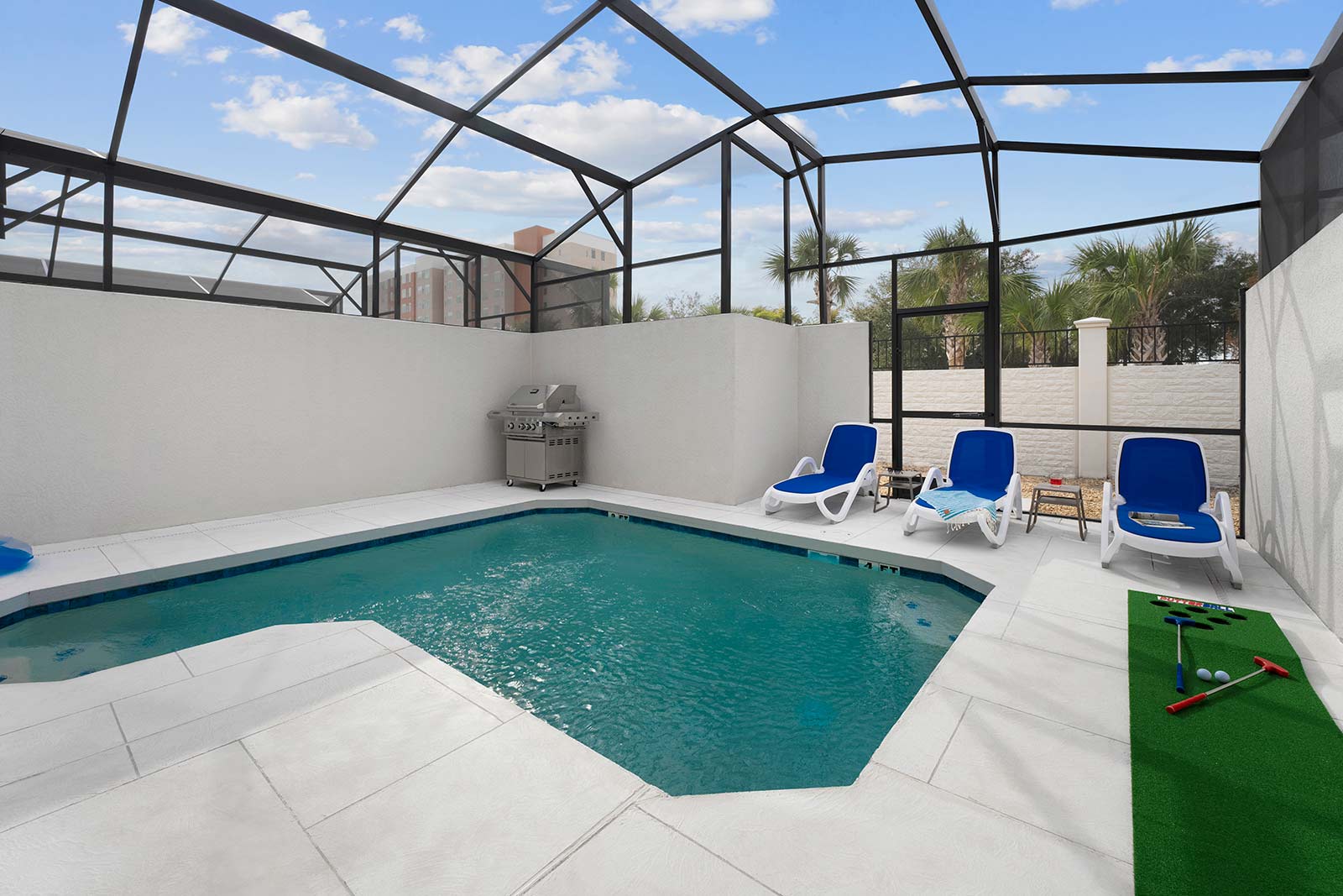 House Chrysos Maitland Orange: Luxury 4-Bedroom Villa with Pool and Spa, Orange County Florida