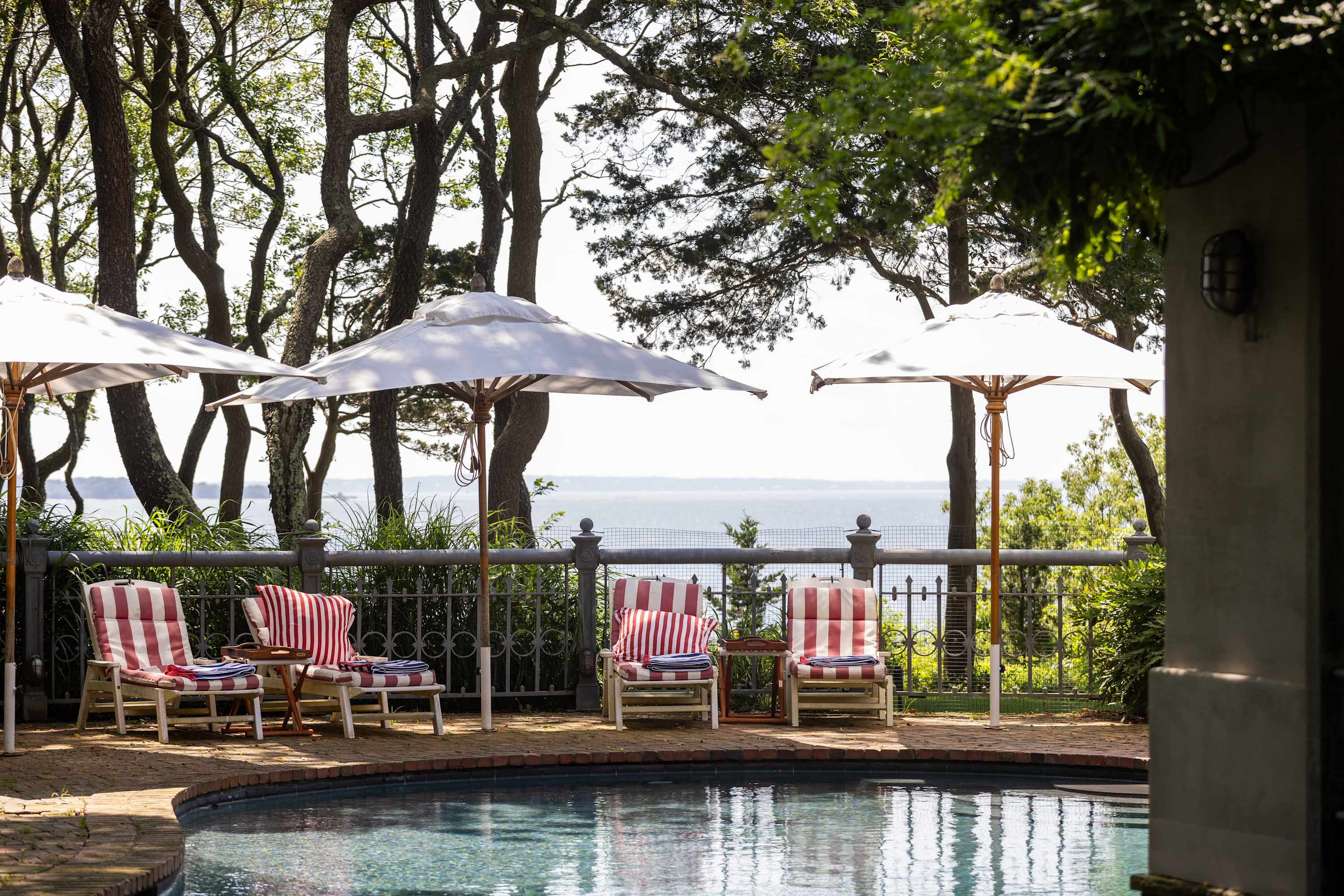 House Chrysos Mecox The Hamptons: Luxury 6-Bedroom House with Pool and Seaview, The Hamptons