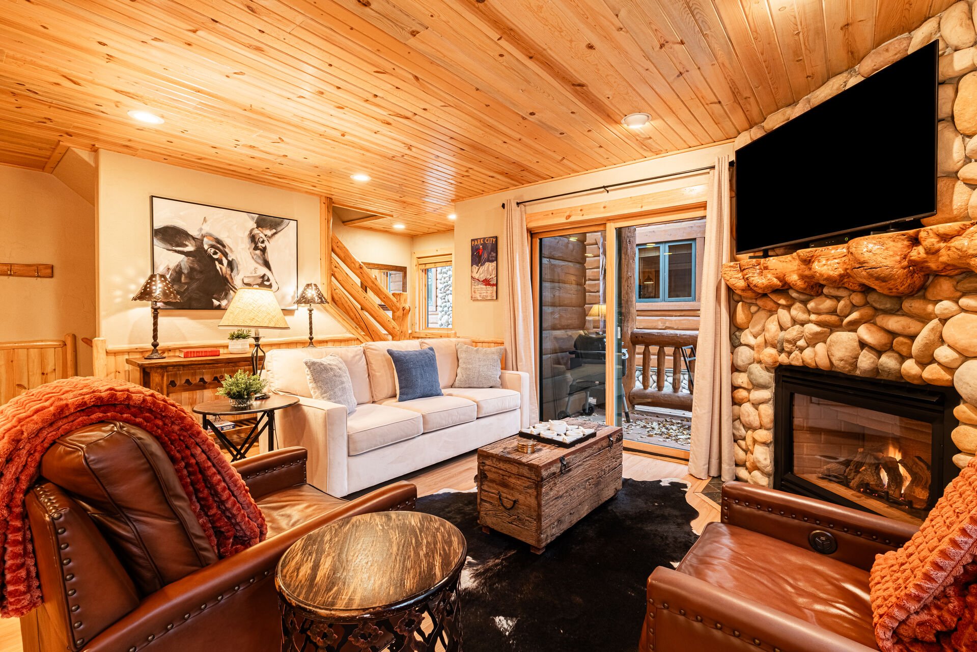 House Favonio Rockport Park City: Luxury 3-Bedroom Ski Chalet with Hot Tub and Family Features in Park City