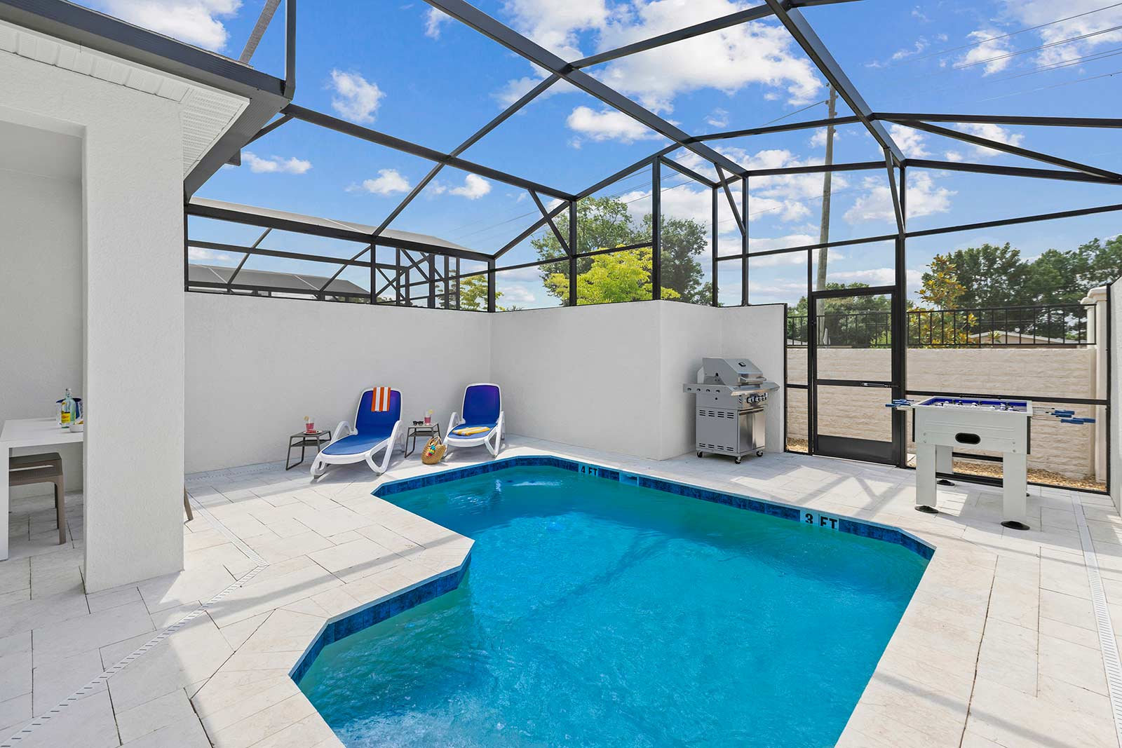 House Harmattan Crooms Orange County: Luxury 5-Bedroom House with Pool and Gym, Orange County Florida
