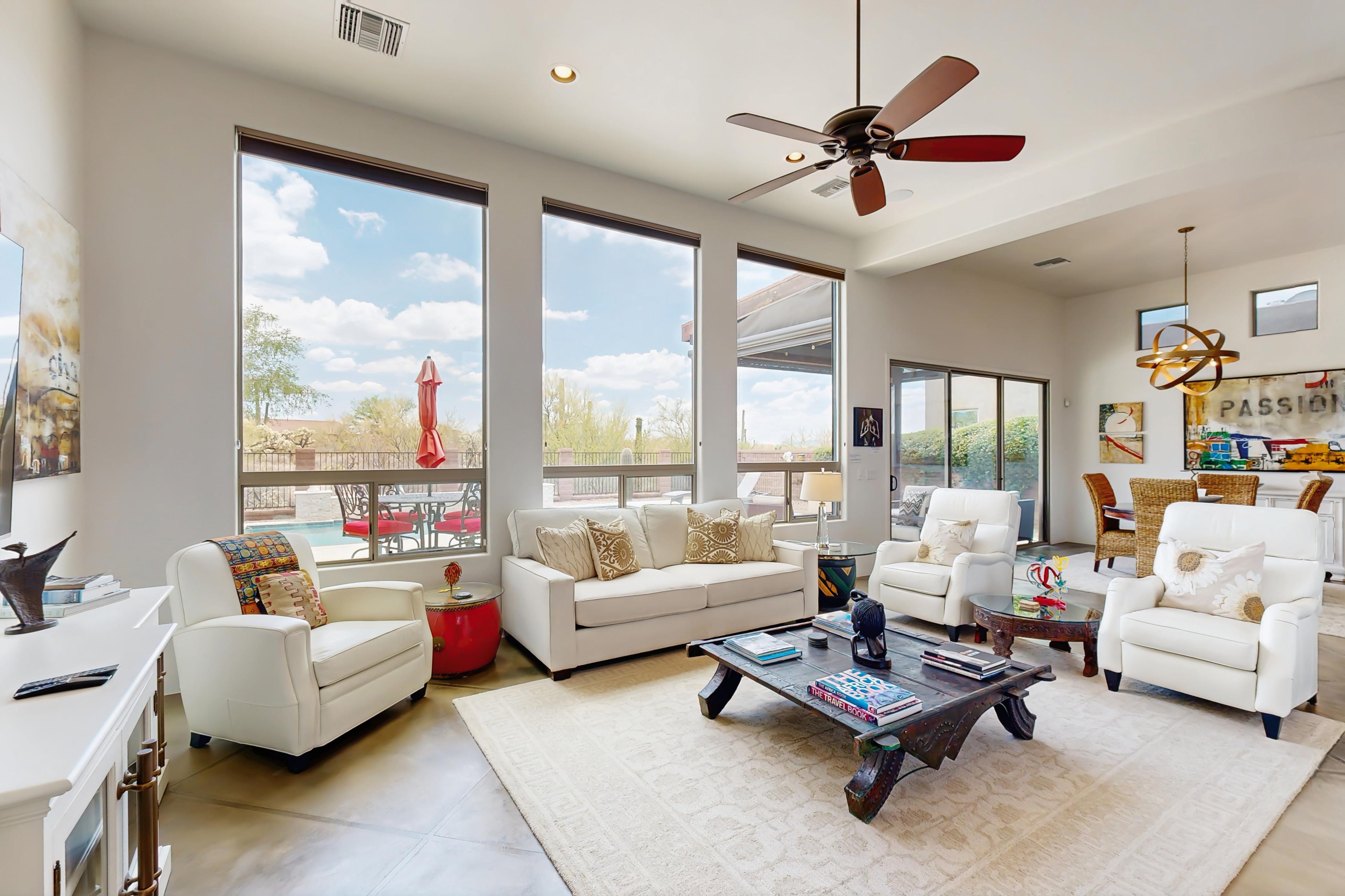 House Harmattan Pusch Ridge Oro Valley: Luxury 2-Bedroom Villa with Private Pool and Golf Access, Pima County Arizona
