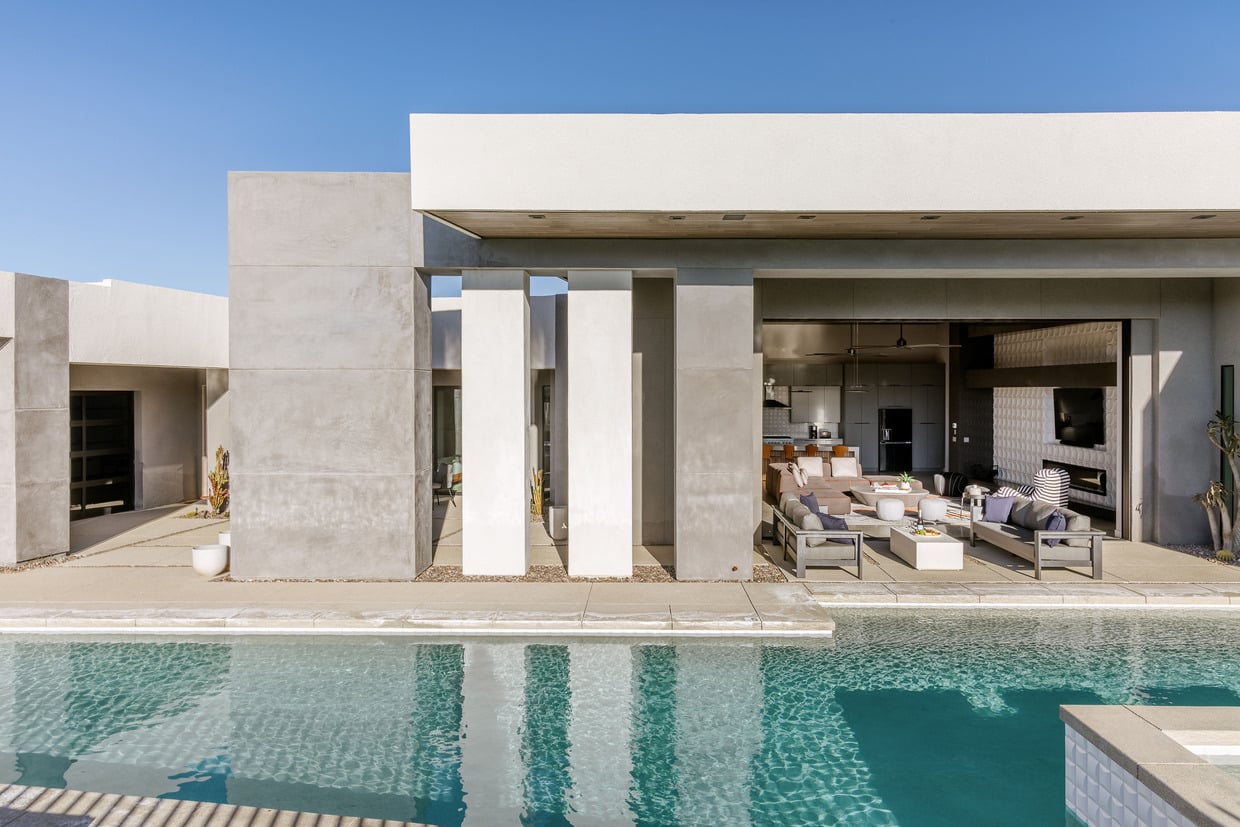 House Harmattan Wonderland Hi Desert Yucca Valley: Luxury 5-Bedroom House with Infinity Pool and Hot Tub, Joshua Tree