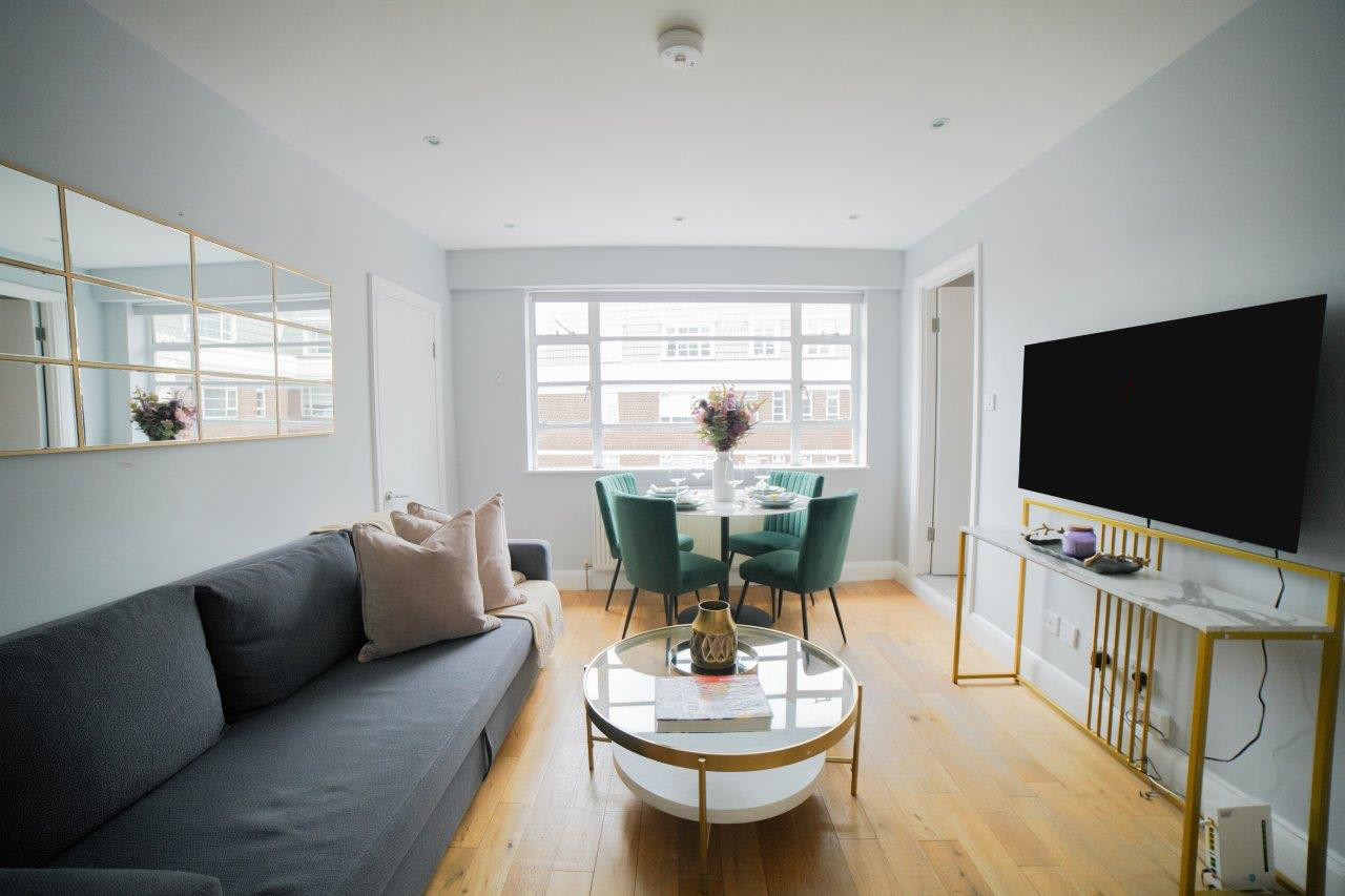 House Helm Caxton South Kensington: Luxury 1-Bedroom Townhouse with Spa Sauna, South Kensington London