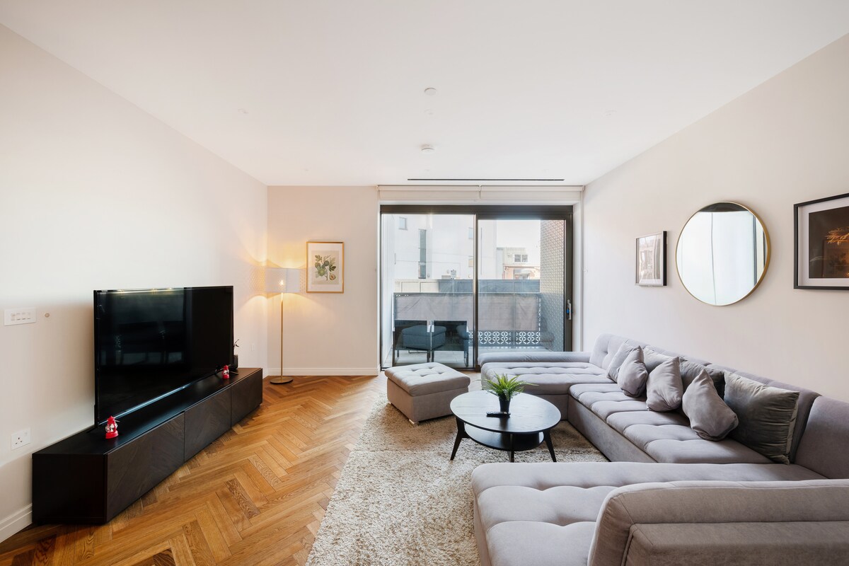 House Helm Cheyne Oakley Chelsea: Luxury 2-Bedroom Apartment with Pool and Spa, Chelsea London