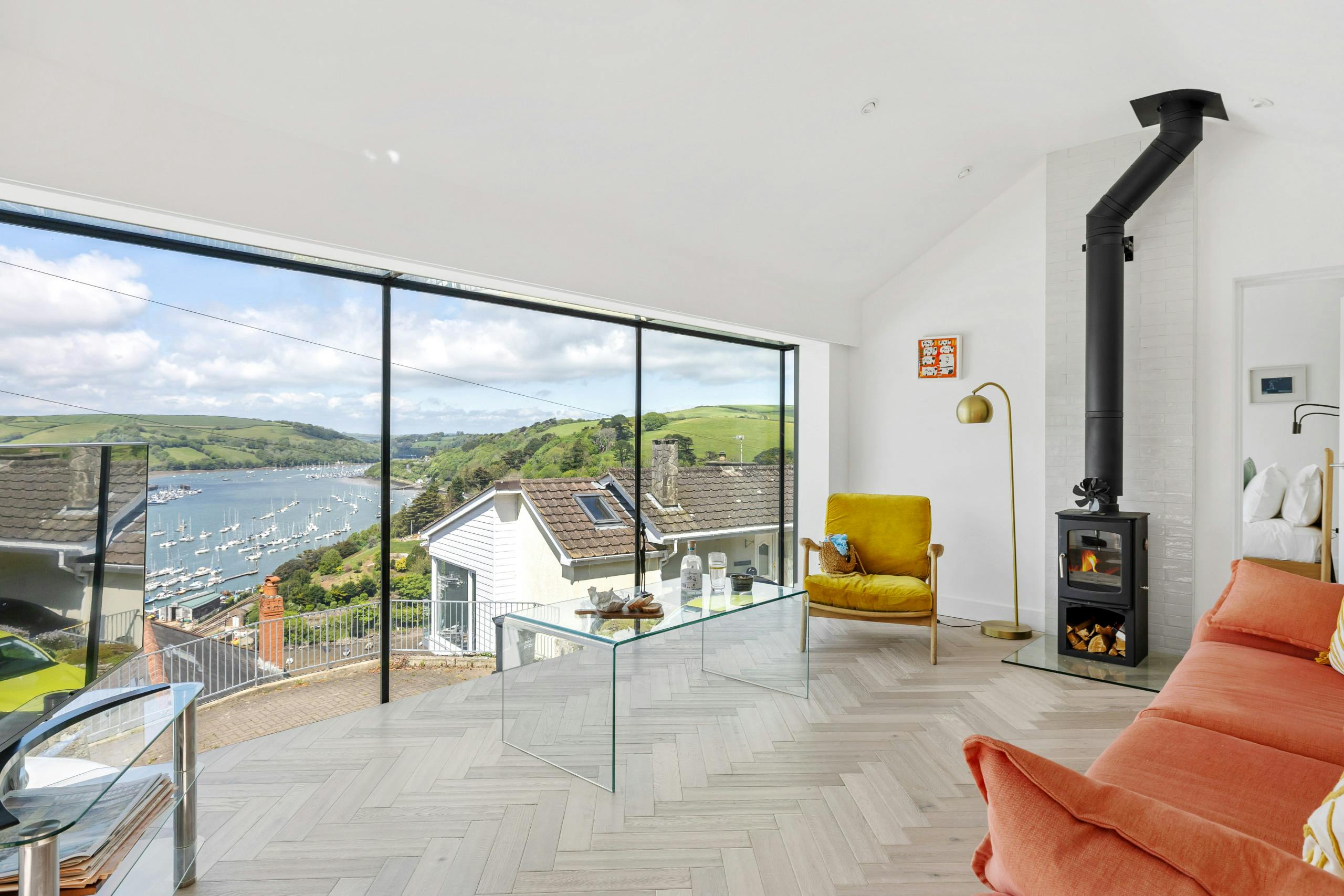 House Helm Fraiscombe Kingswear: Luxury 3-Bedroom Villa with Sea Views and Spa, Dartmouth