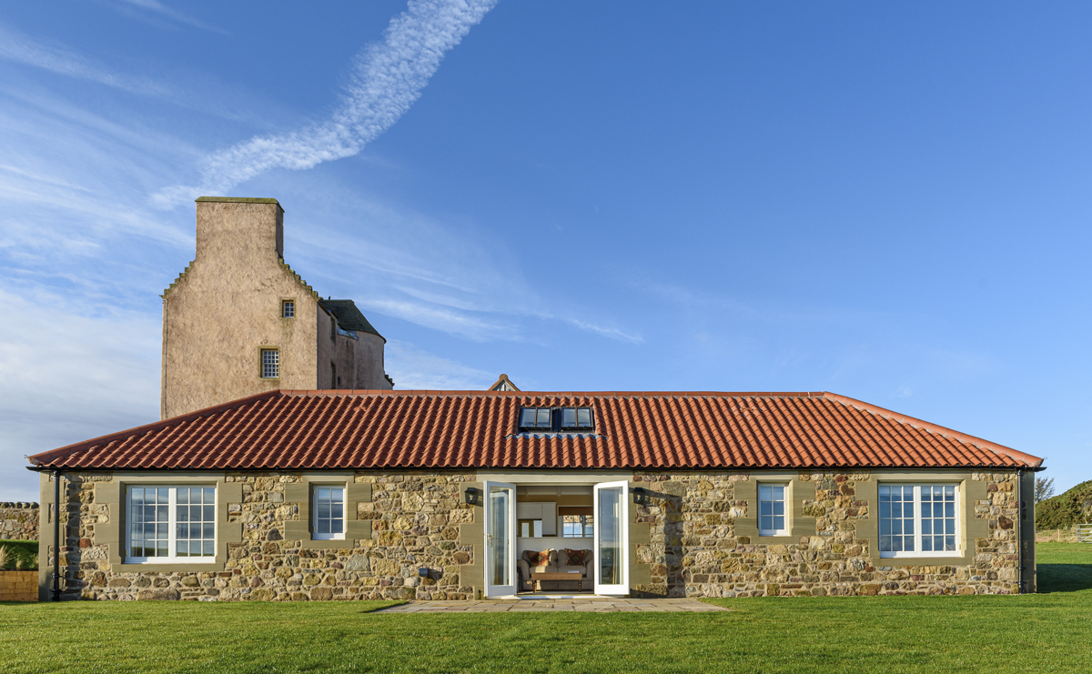 House Helm Fraoch Dirleton: Luxury 2-Bedroom Villa with Sea Views and Beach Nearby, East Lothian