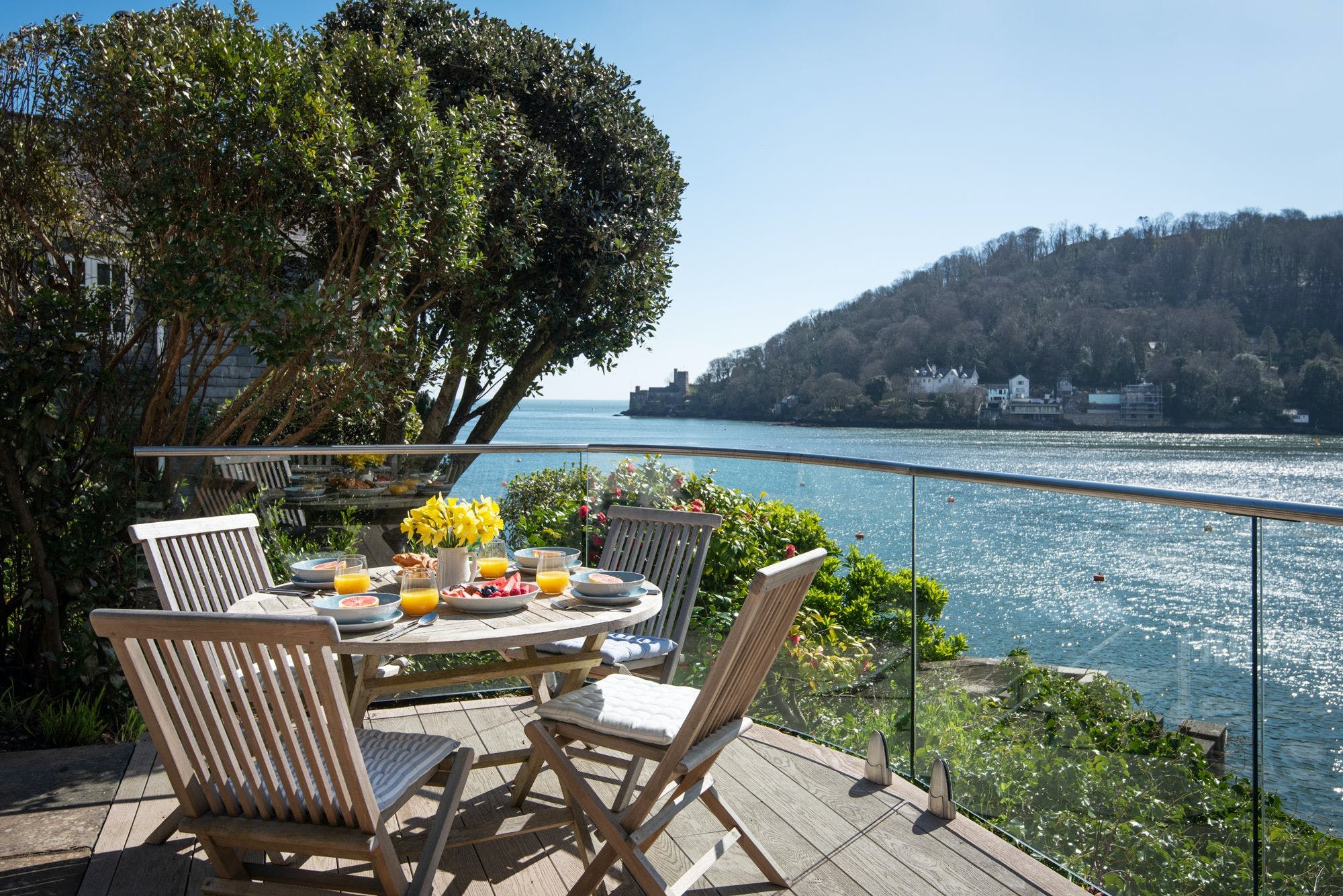 House Helm Frazer Dartmouth: Luxury 2-Bedroom House with Sea Views and Spa, Dartmouth