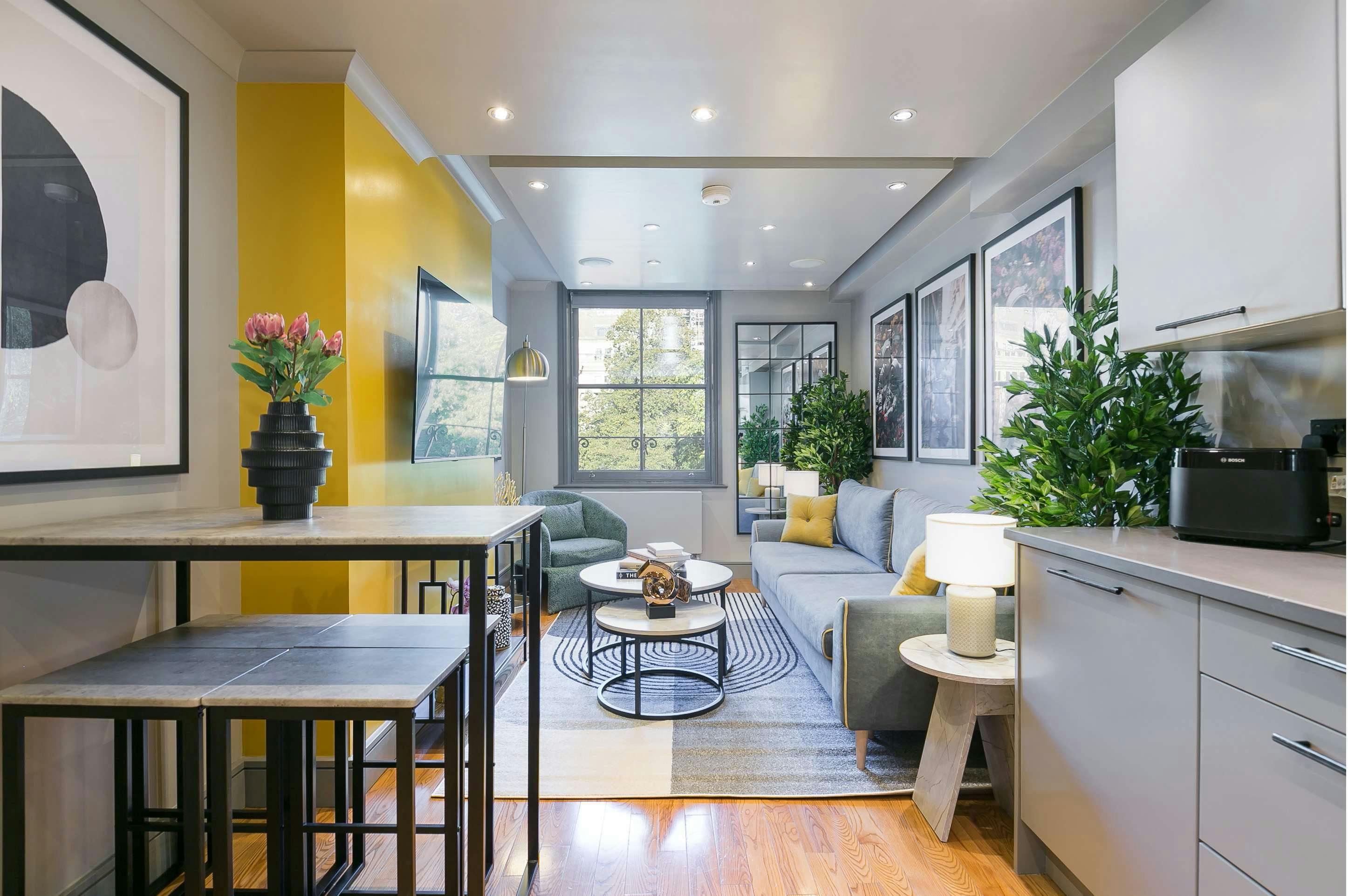 House Helm Frazer Holborn: Luxury 1-Bedroom Apartment with Spa and Family Features, Holborn London