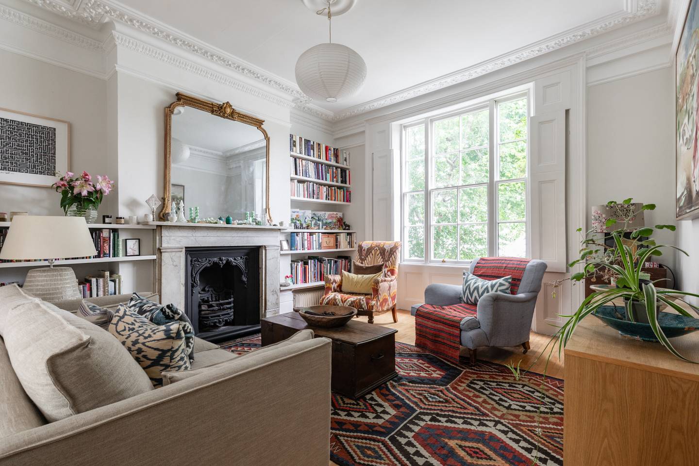 House Helm Grafton Kentish Town: Luxury 4-Bedroom Apartment with Spa and Garden, Kentish Town