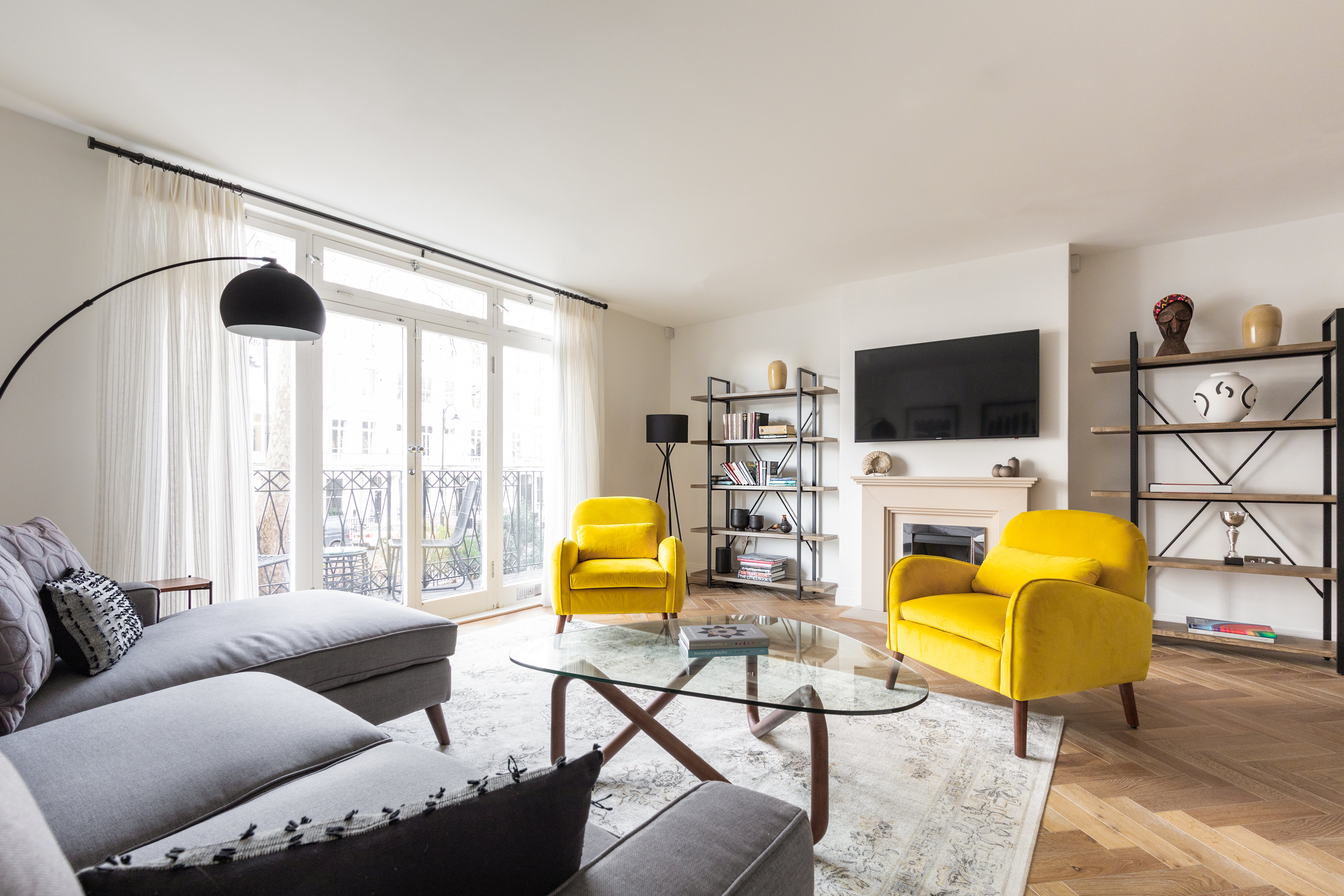 House Helm Hawker Place Kensington: Luxury 4-Bedroom Apartment with Spa and Private Parking, South Kensington