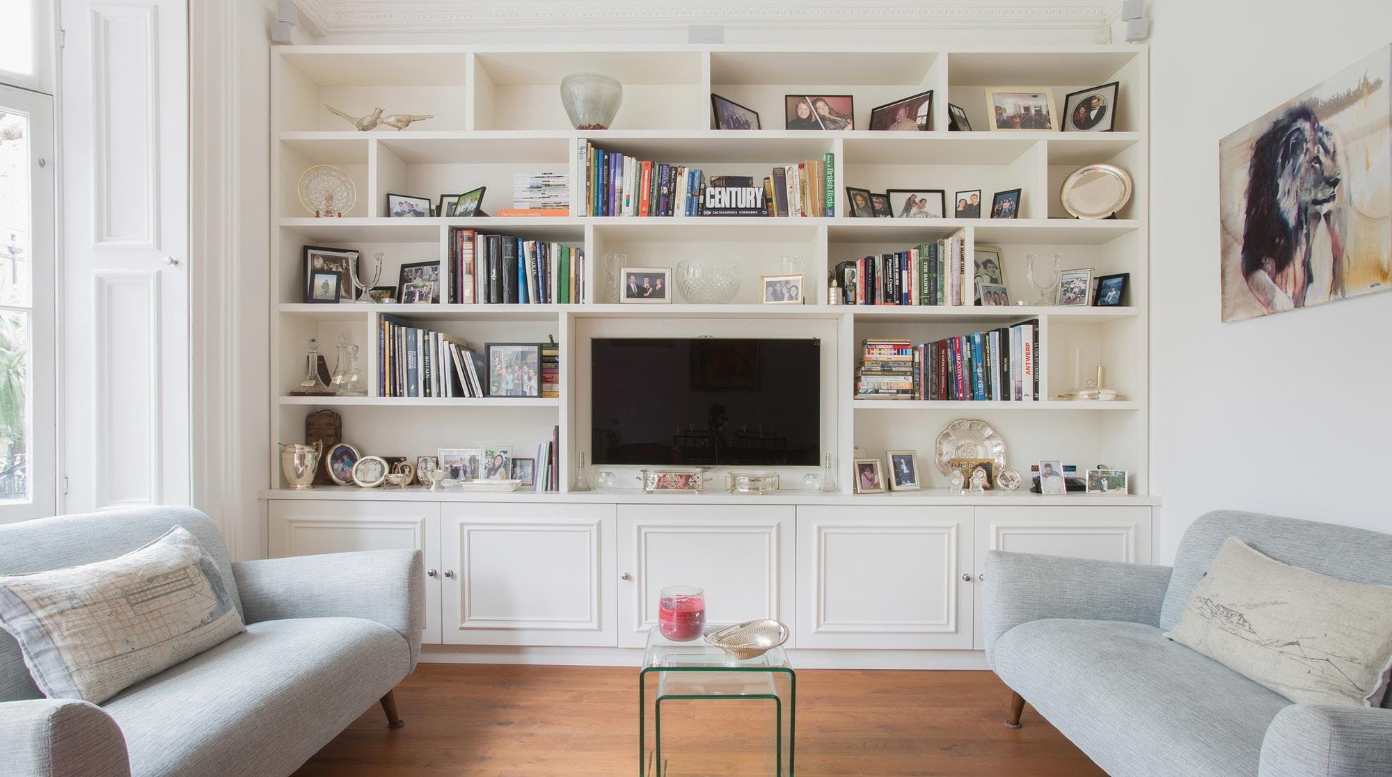 House Helm Hawker South Kensington: Luxury 3-Bedroom Apartment with Family-Friendly Features, South Kensington