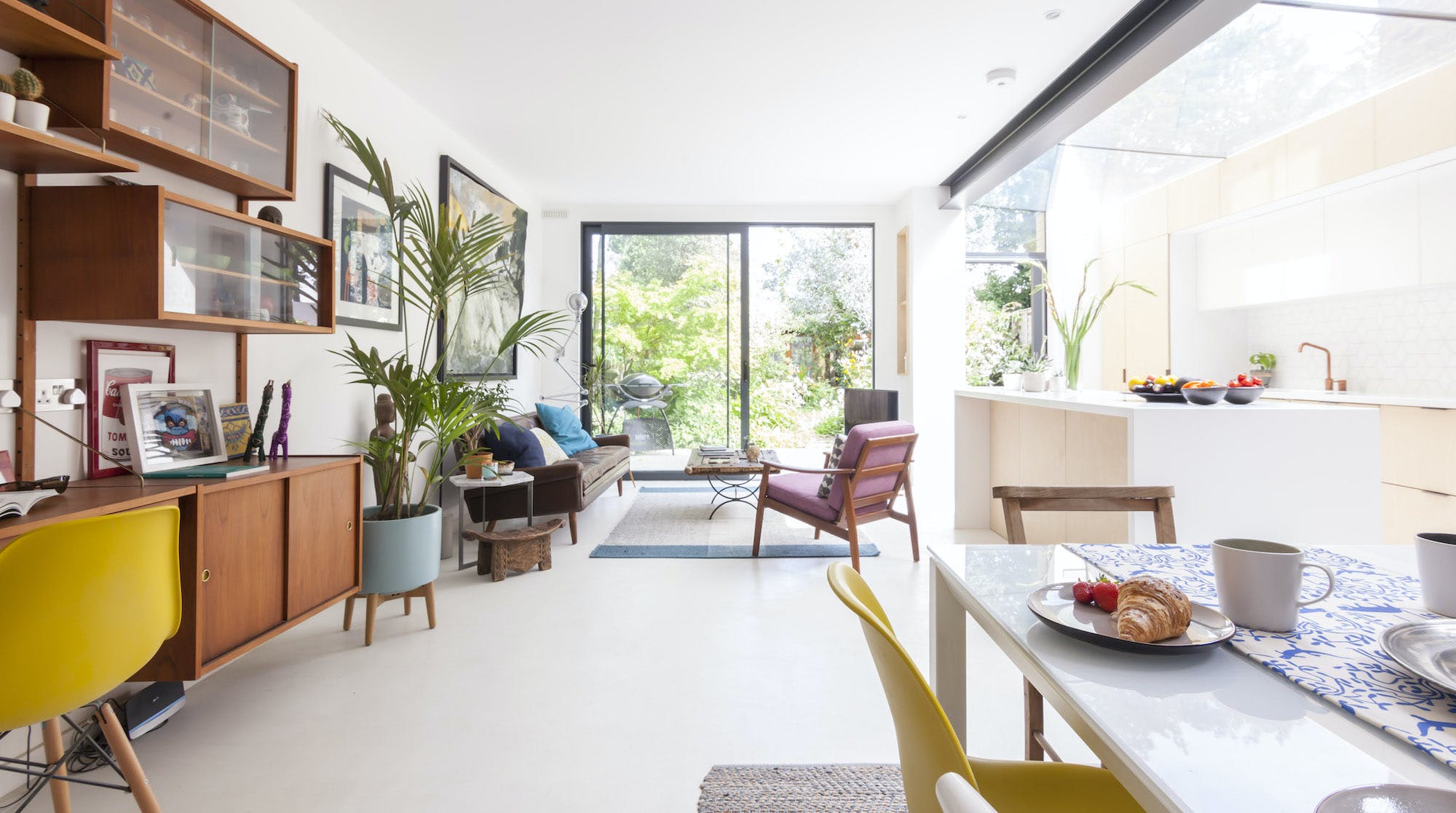 House Helm Hawthorn Hackney: Luxury 1-Bedroom Apartment with Family-Friendly Features in Hackney, London