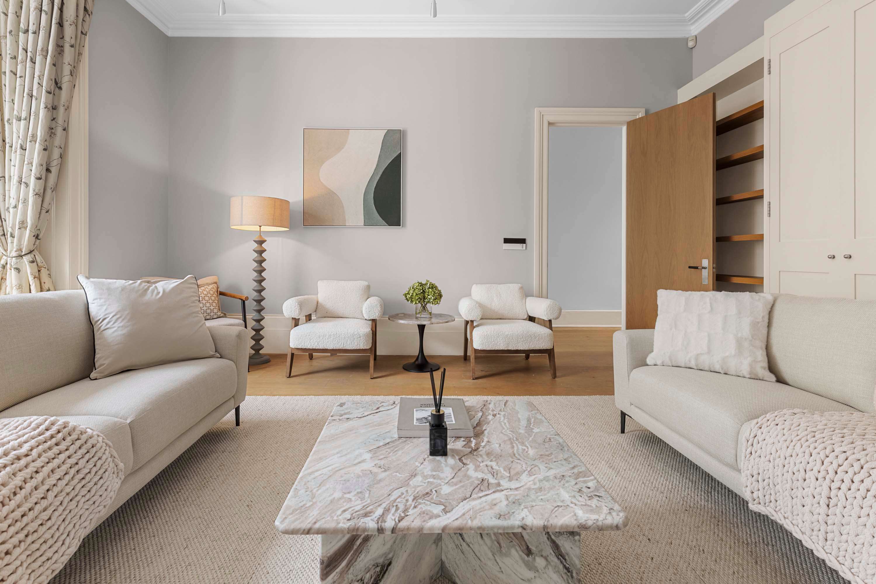 House Helm Hawthorn Holland Park: Luxury 8-Bedroom Townhouse with Spa and Garden, Holland Park London