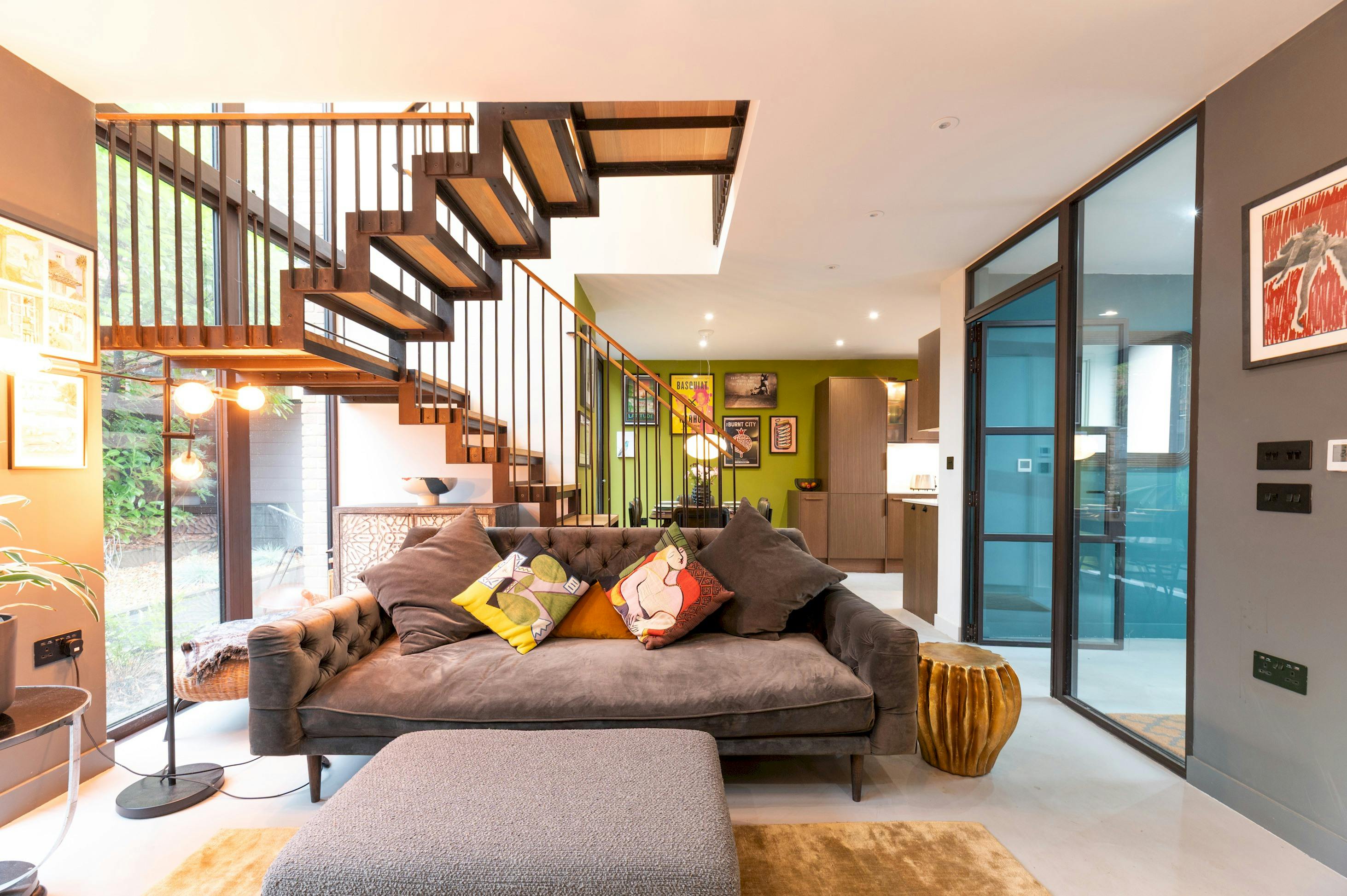 House Helm Hawthorn Kingston: Luxury 2-Bedroom House with Private Garden, Kingston upon Thames