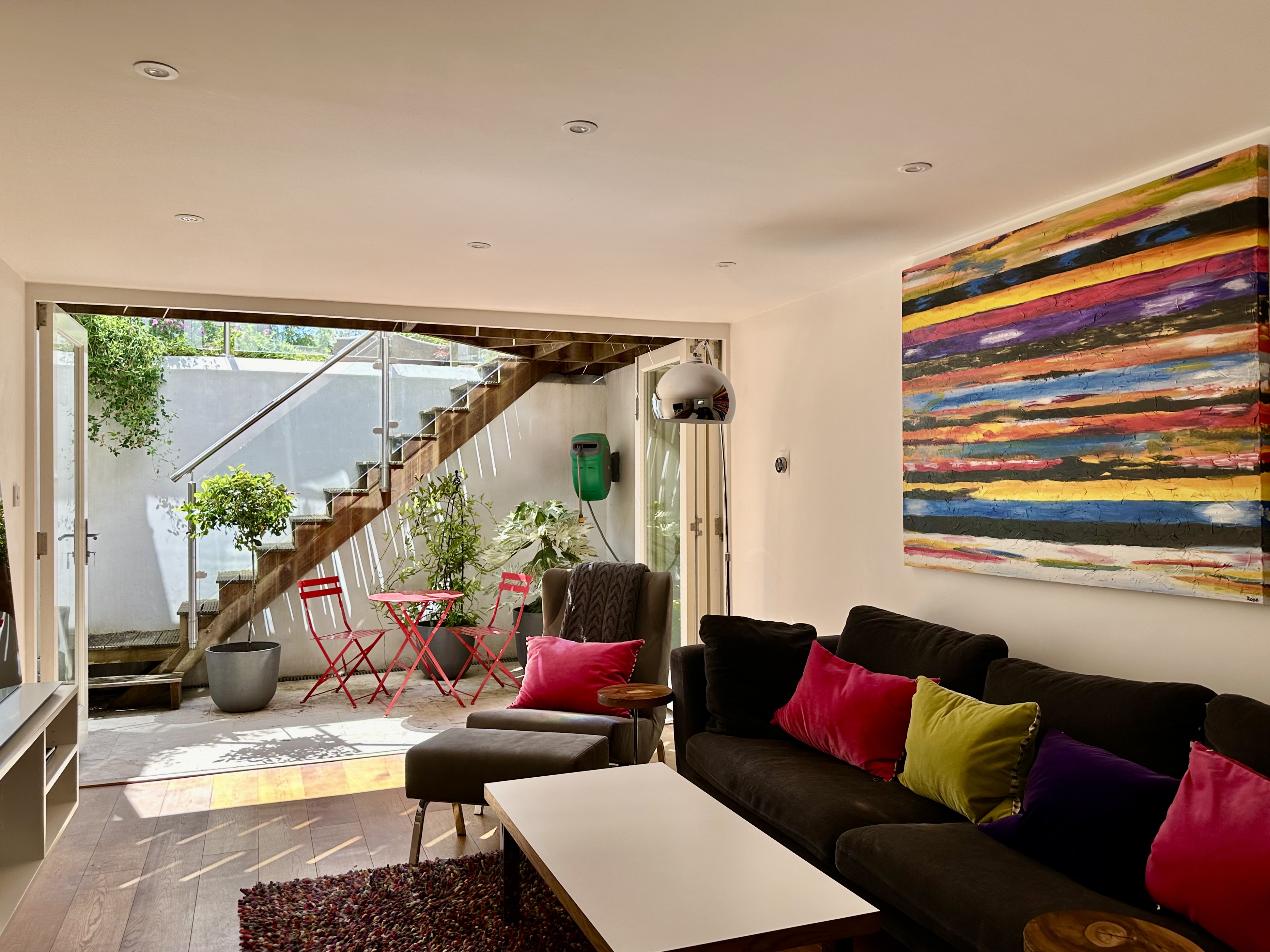 House Helm Heather Oxford: Spacious 4-Bedroom Townhouse with Spa and Private Parking, Oxfordshire
