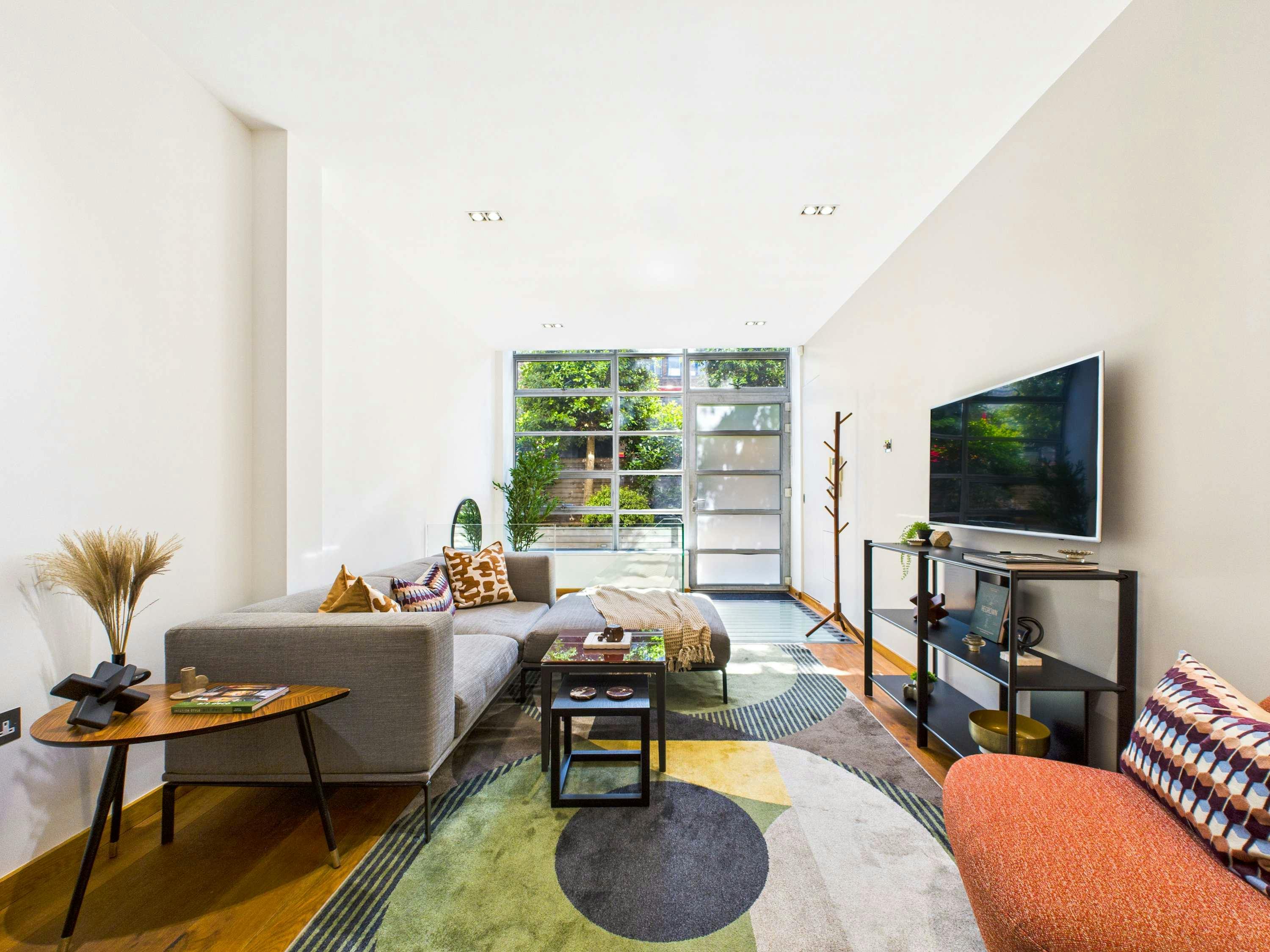 House Helm Rowan Camden 1413268: Luxury 2-Bedroom Apartment with Family-Friendly Features, Camden Town London