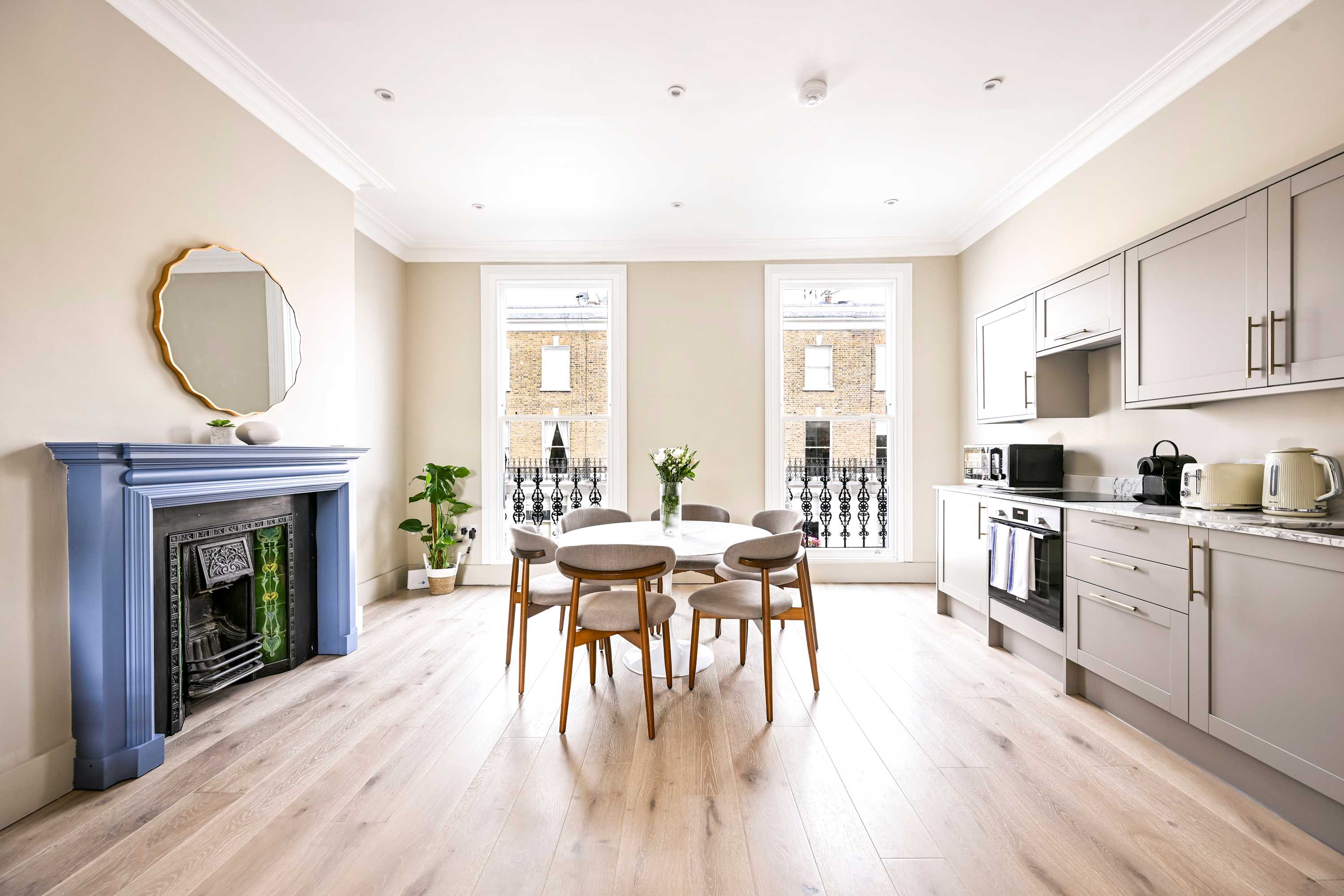 House Oleandro Ebury Chelsea: Luxury 3-Bedroom Townhouse with Spa and Family-Friendly Features, Chelsea