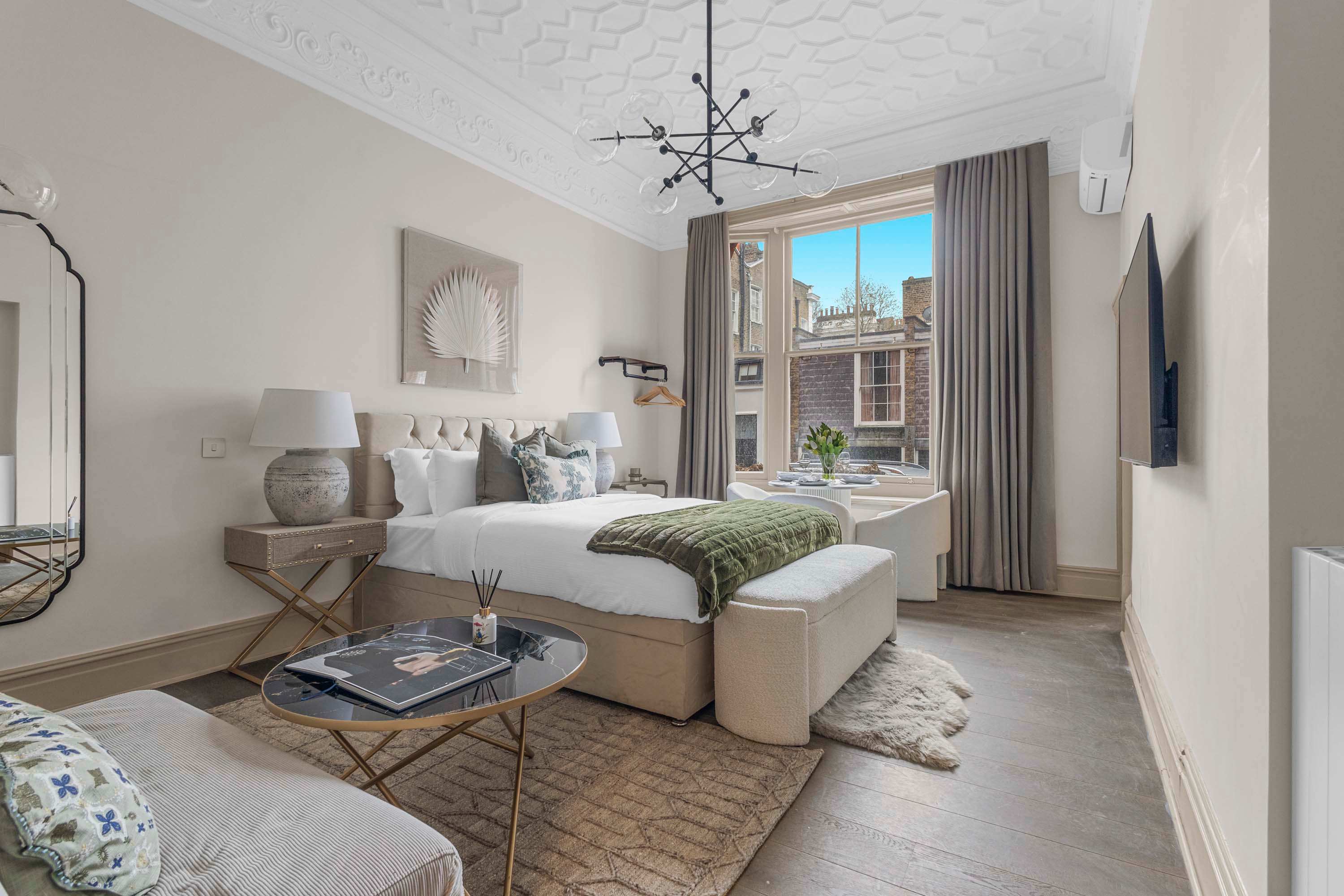 House Helm Rowan Chelsea 1463315: Luxury 1-Bedroom House with Spa Sauna and Private Parking, Chelsea London