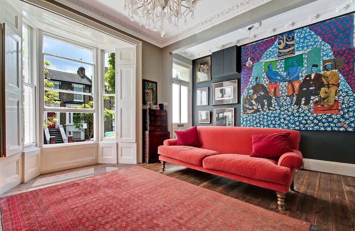 House Helm Rowan Dalston: Charming 2-Bedroom Townhouse Rental with Garden and Family-Friendly Features in Dalston London
