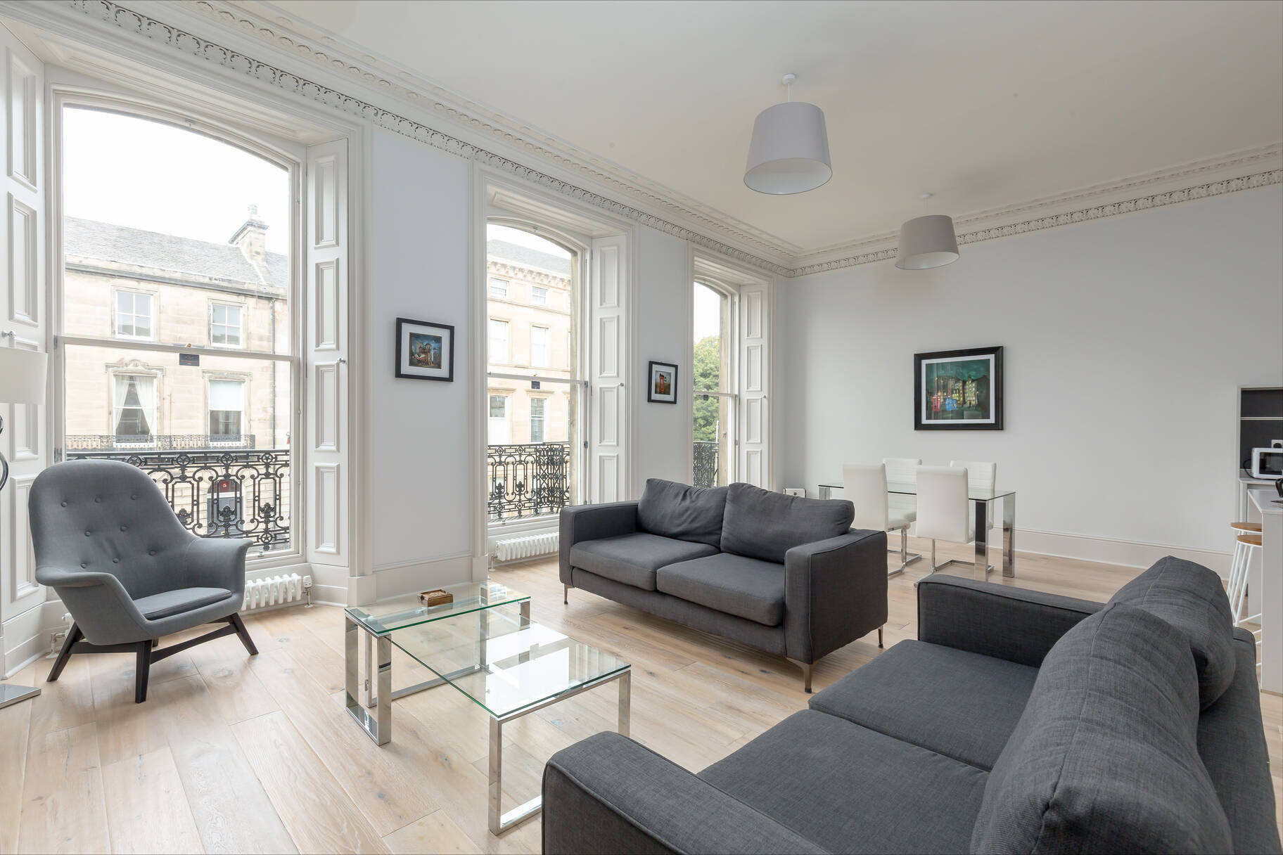 House Helm Rowan Dean: Luxury 2-Bedroom Apartment with Spa and Private Parking, Dean Village Edinburgh