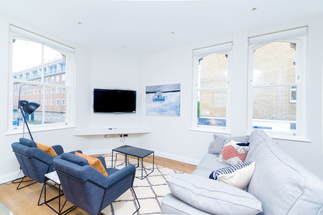 House Helm Rowan Fitzrovia: Luxury 2-Bedroom Apartment with Spa and Parking, Fitzrovia London
