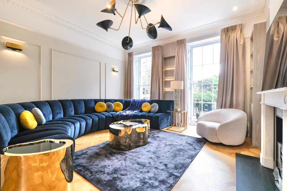 House Helm Rowan Paddington: Luxury 4-Bedroom Apartment with Air Conditioning and Private Parking, Paddington London