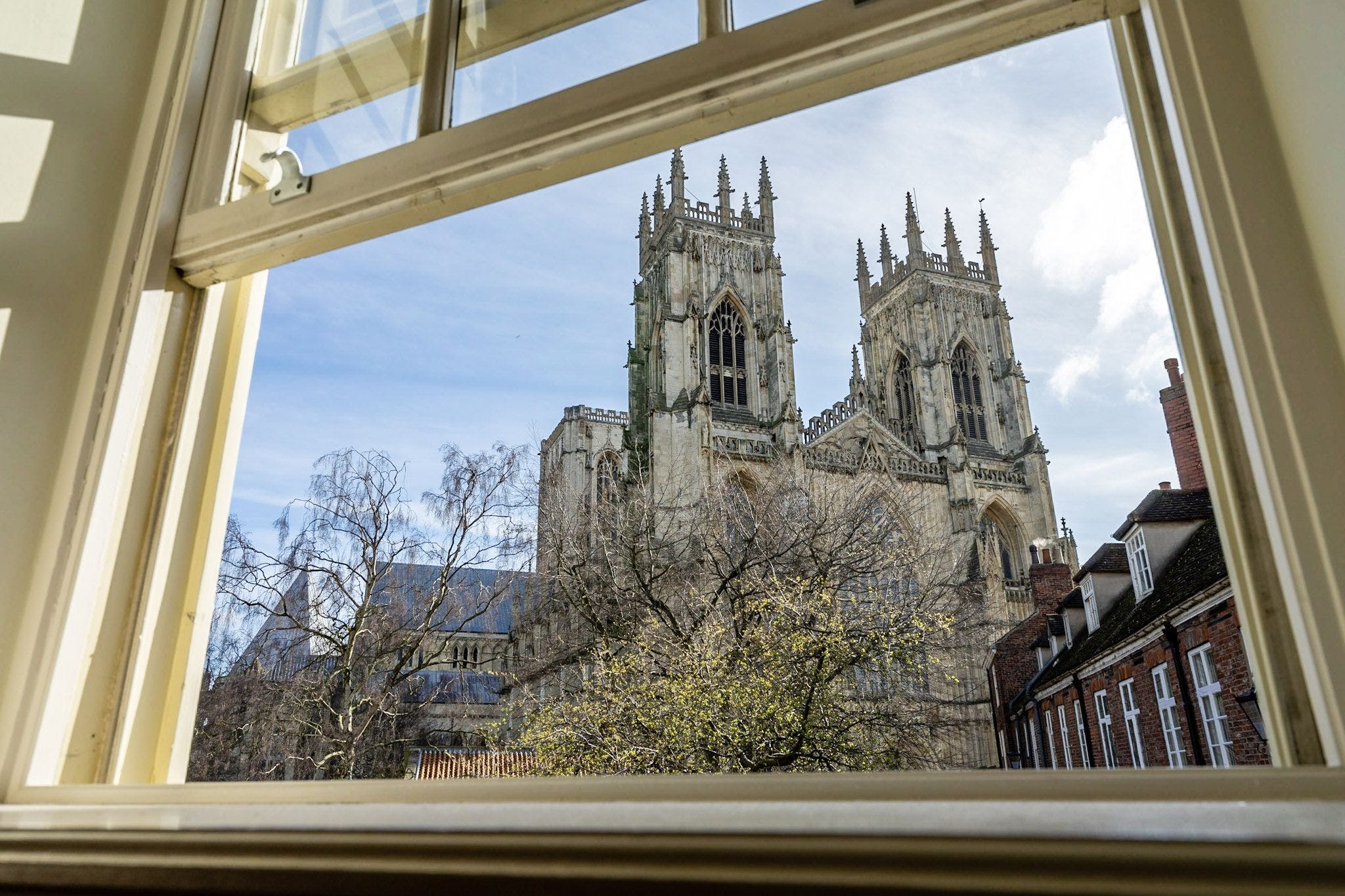House Helm Rowan York: Luxury 2-Bedroom Apartment with Spa Sauna and Private Parking, York City Centre