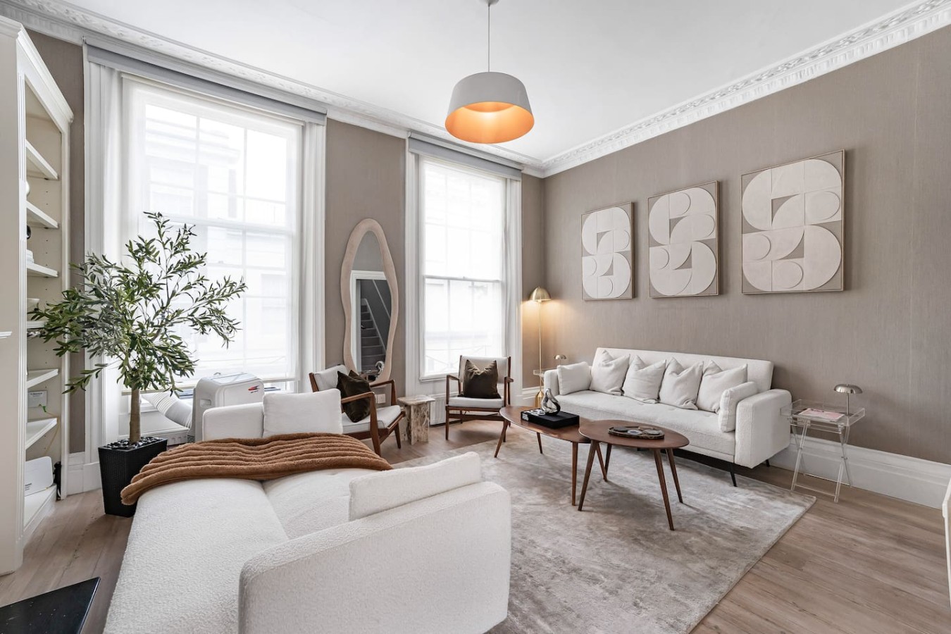 House Helm Stanley Chelsea: Luxury 5-Bedroom Townhouse with Spa and Family Facilities, Chelsea London