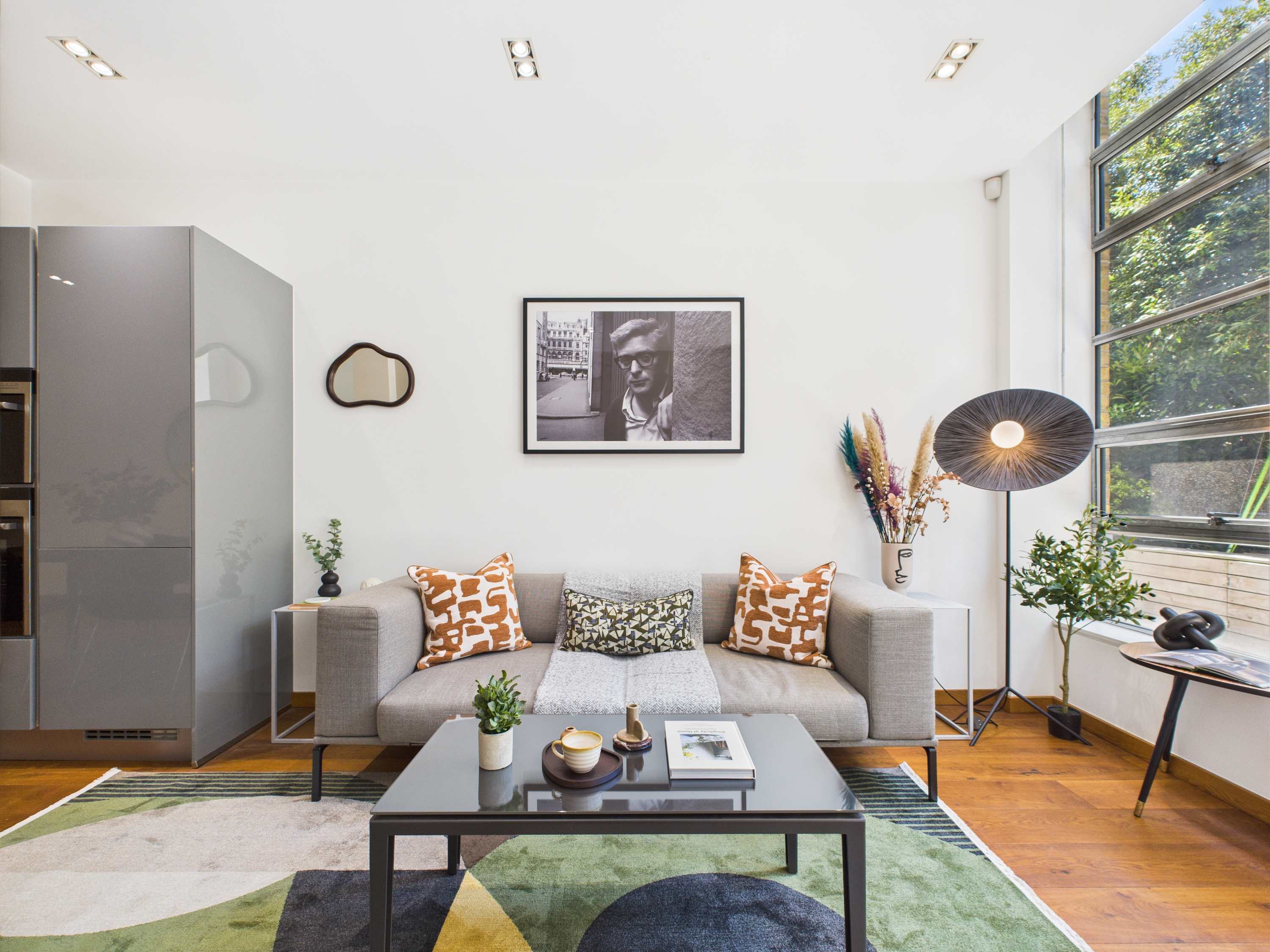 House Helm Vermeil Primrose Camden: Luxury 1-Bedroom Townhouse Rental with Family-Friendly Amenities, Camden Town London