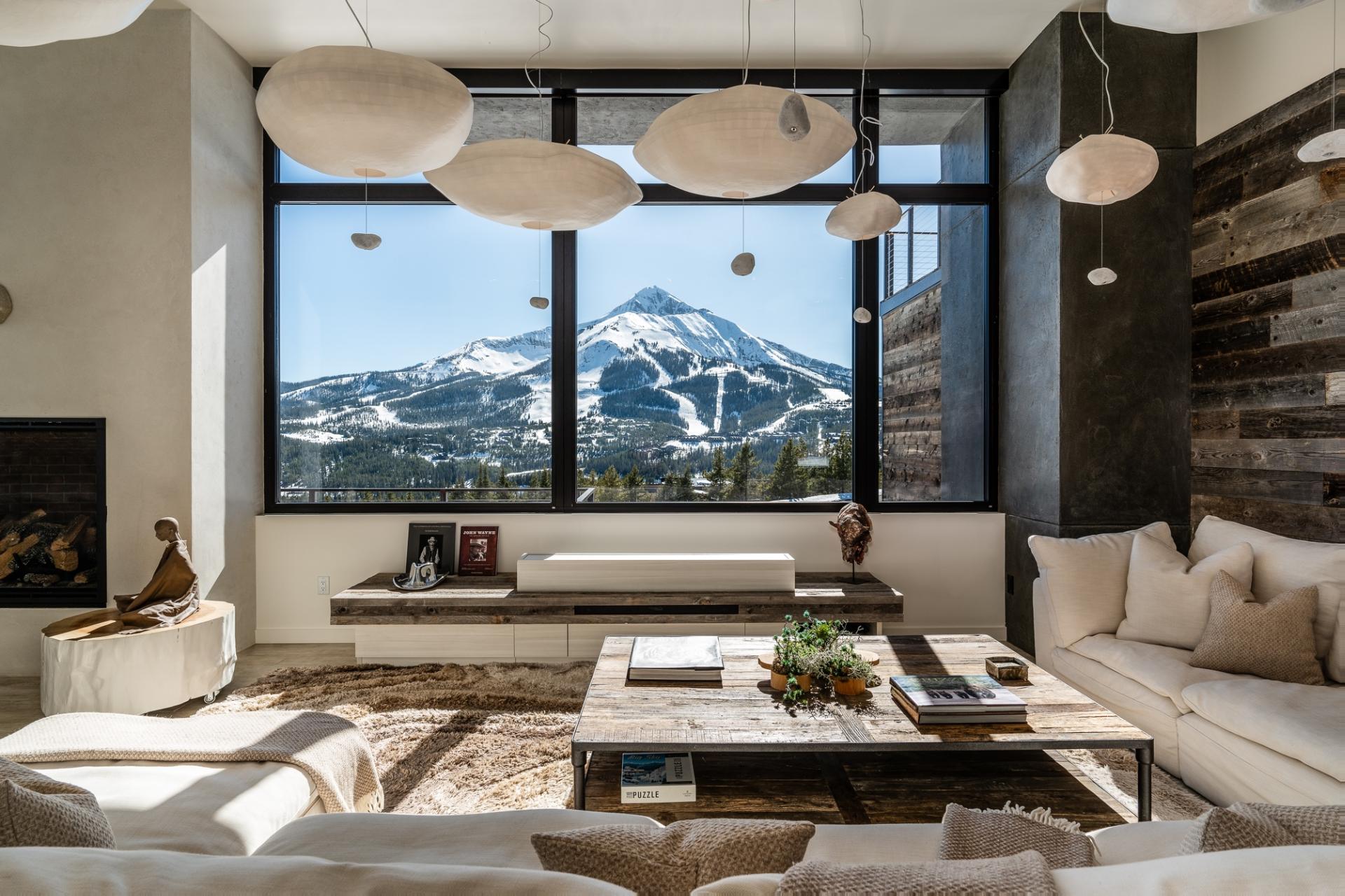 House Safran Alder Madison: Luxury 4-Bedroom Villa with Hot Tub and Fireplace, Madison County Montana