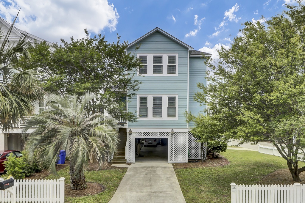 House Safran Angel Oak Charleston: Luxury 4-Bedroom Villa with Private Pool and Spa in Charleston