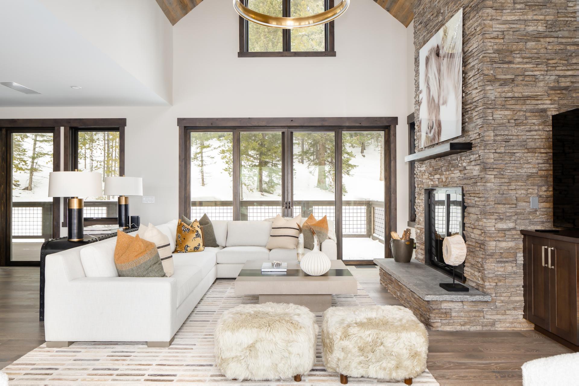 House Safran Bridger Gallatin: Luxury 4-Bedroom House with Hot Tub and Ski Access, Gallatin County Montana