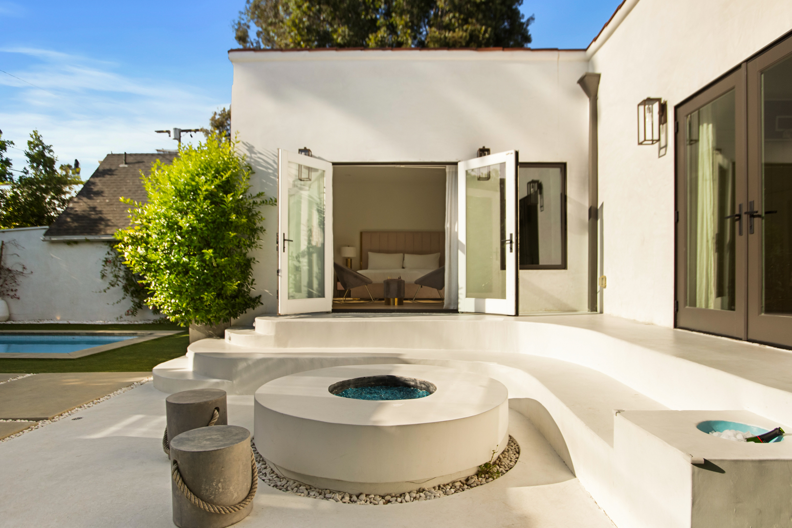 House Safran Fairfax Beverly Grove: Luxury 4-Bedroom Villa with Heated Pool and Hot Tub, Beverly Grove