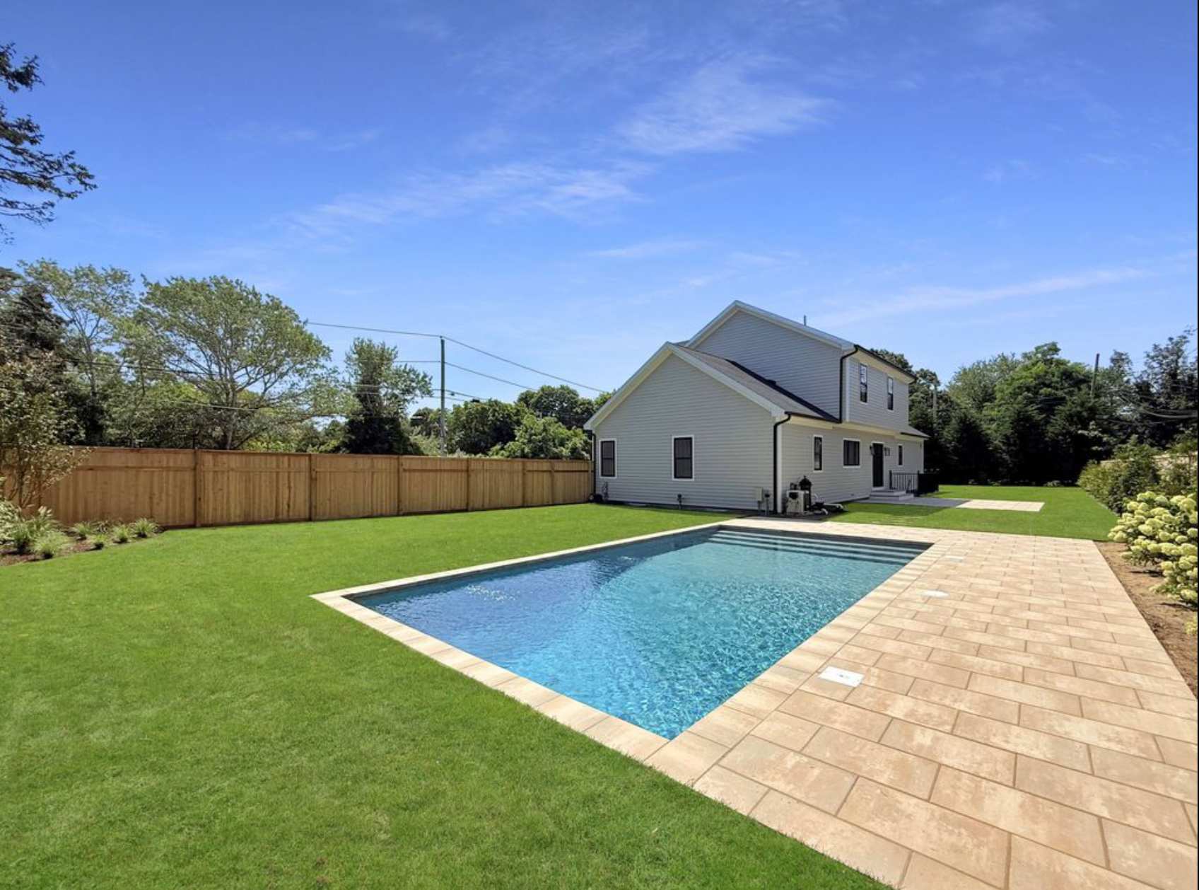 House Safran Hook Westhampton: Luxury 4-Bedroom Villa with Private Pool and Sea Views, The Hamptons