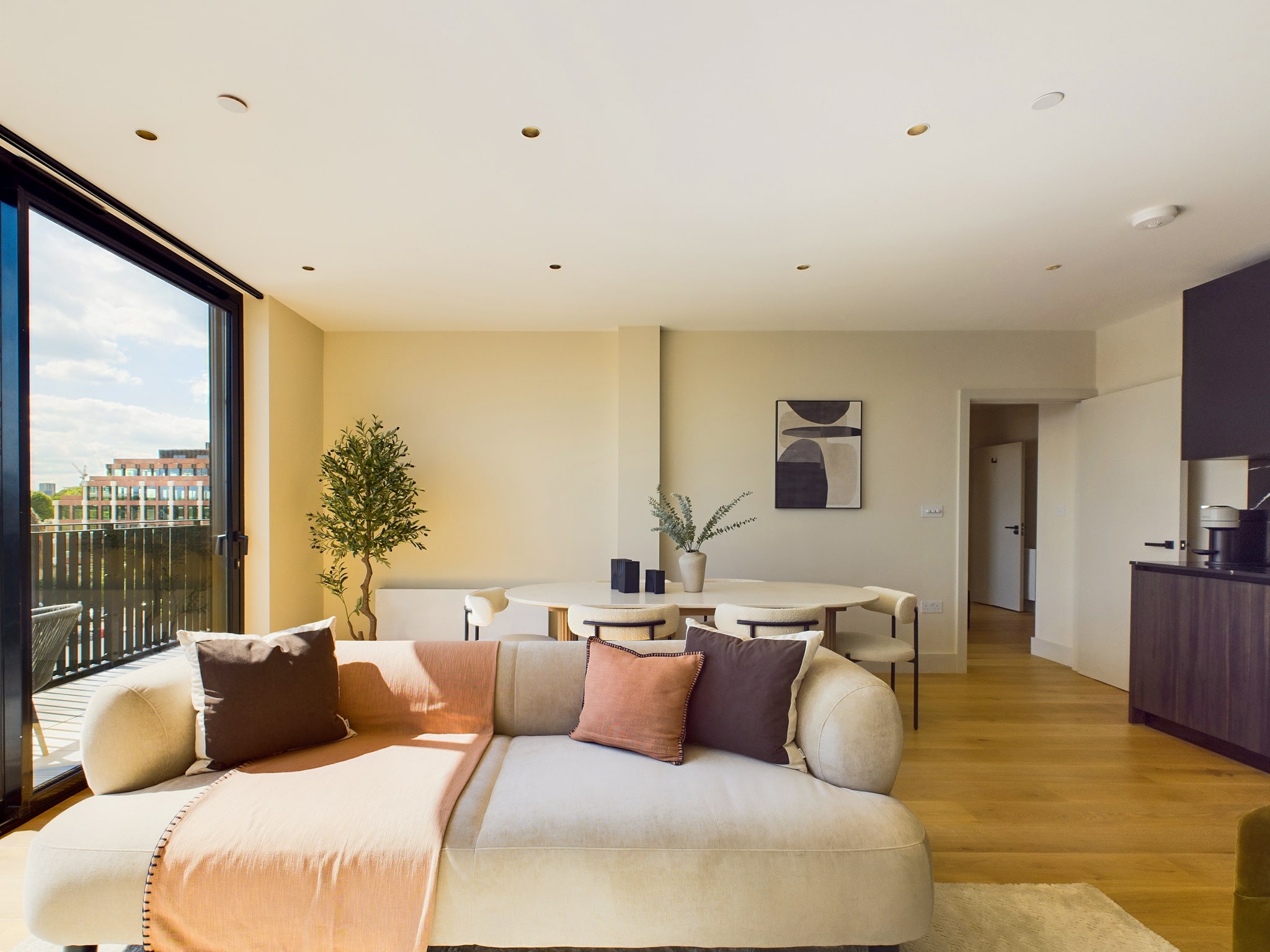 House Zephyr Hawthorn Camden: Luxury 2-Bedroom Apartment with Sauna and Private Parking, Camden Town