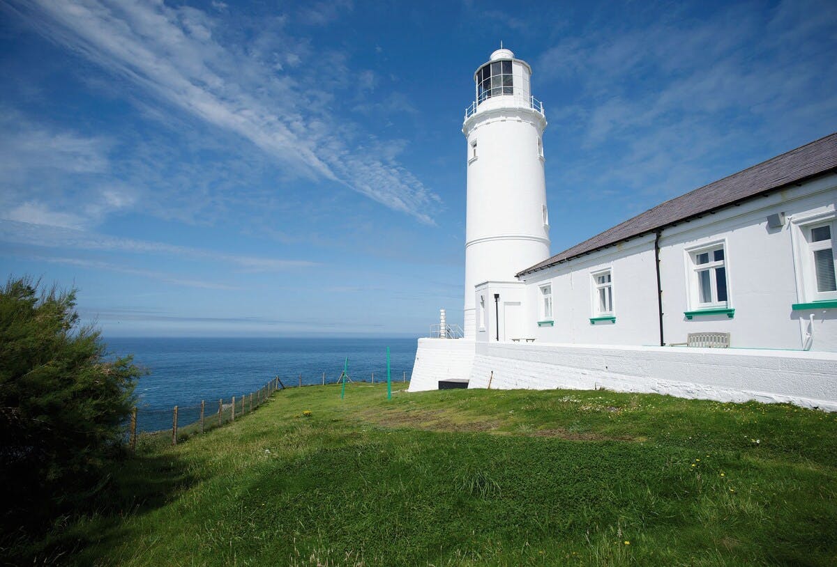 House Zephyr Porthcothan Trevose Head: Luxury 2-Bedroom Villa with Sea Views and Family Amenities, Trevose Head Cornwall