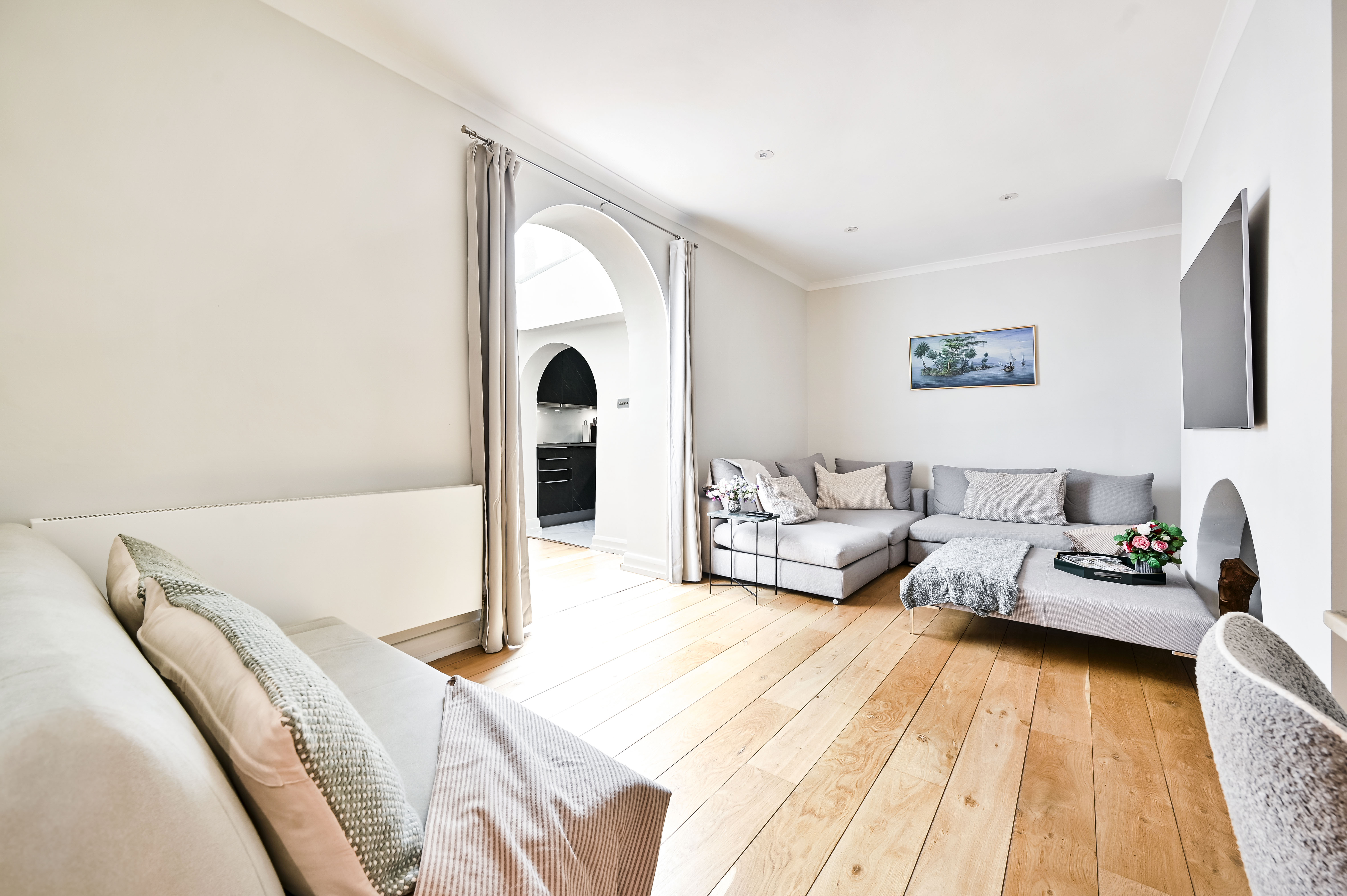 House Zephyr Thurloe South Kensington: Luxury 1-Bedroom Apartment with Spa and Patio, South Kensington London