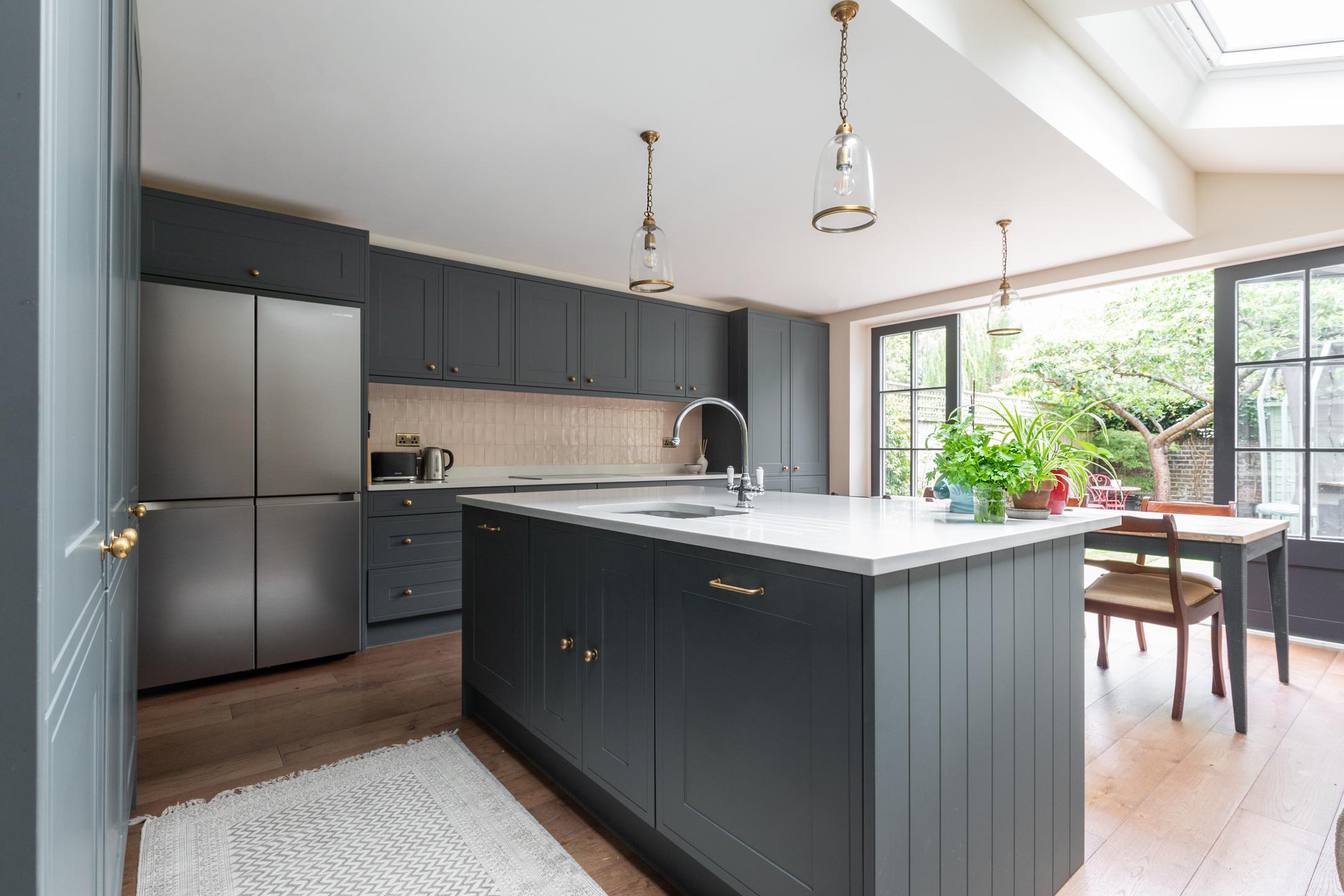 House Zephyr Walmer Ladbroke: Luxury 4-Bedroom Apartment with Spa and Family Features, Ladbroke Grove London