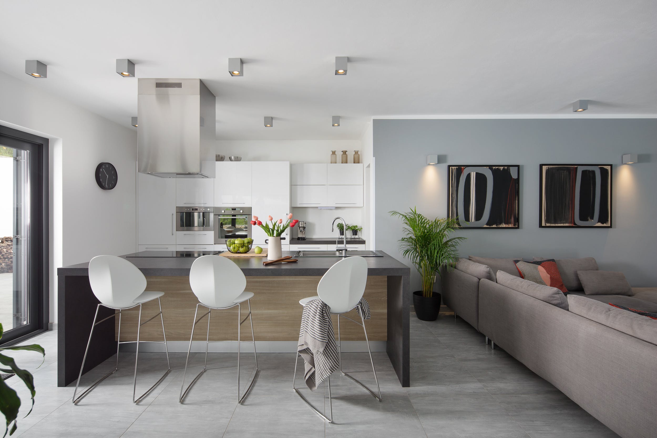 Kuća Srebrna Valkanela Poreč: Luxury 4-Bedroom Villa with Private Pool and Hot Tub, Istria