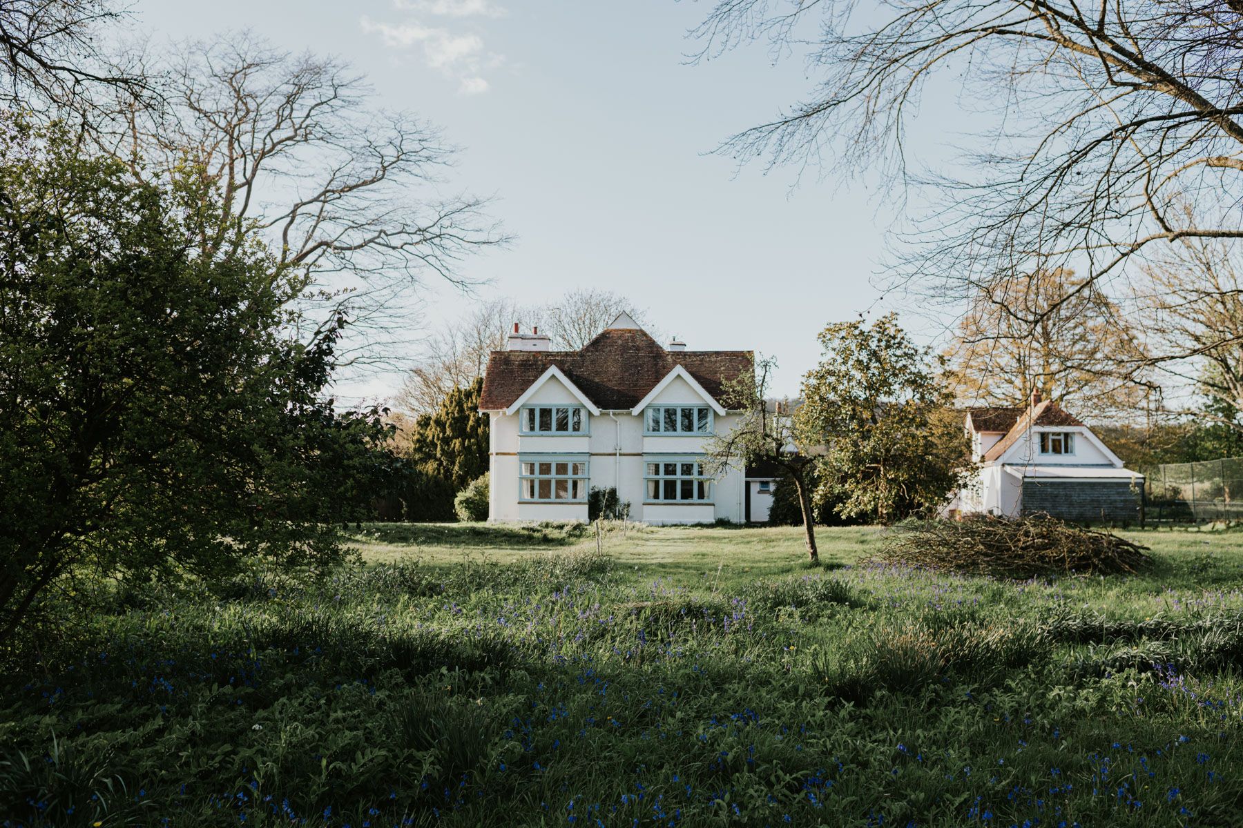Manor Foxglove Symondsbury Bridport: 9-Bedroom Arts & Crafts Manor with Sea Views and Tennis Cour