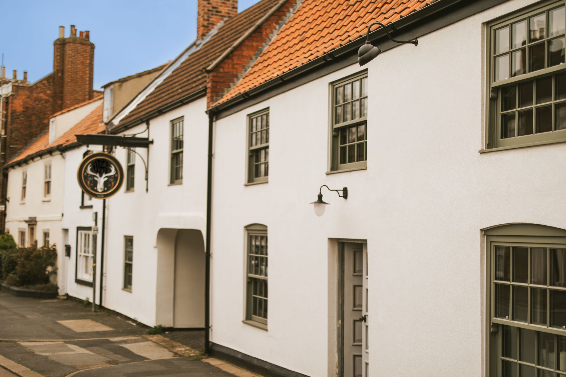 Manor Thistle Wrawby Brigg: 16-Bedroom Historic Riverside Retreat with Spa and Wedding V