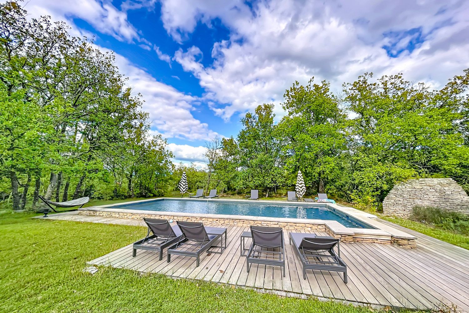 Mas Lavande Bonnieux Luberon: 5-Bedroom Villa with Heated Pool & Spa in Luberon Provence