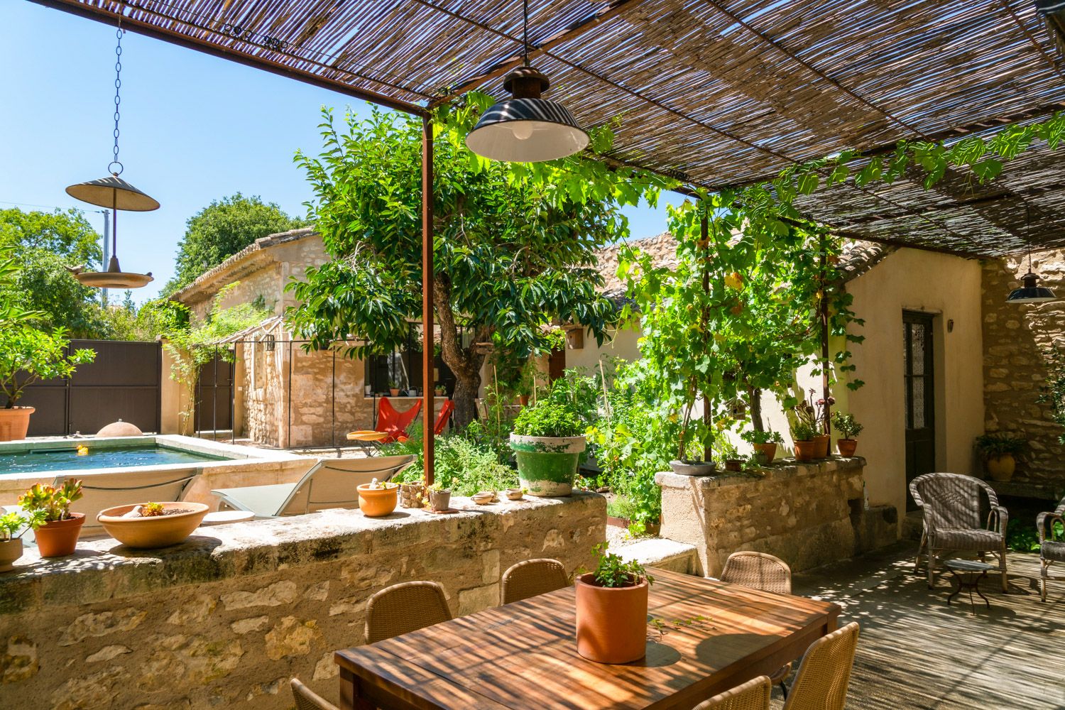 Mas Lavande Glanum Saint-Rémy: 3-Bedroom Provençal Mas with Spa and Fireplace in Saint-Rémy