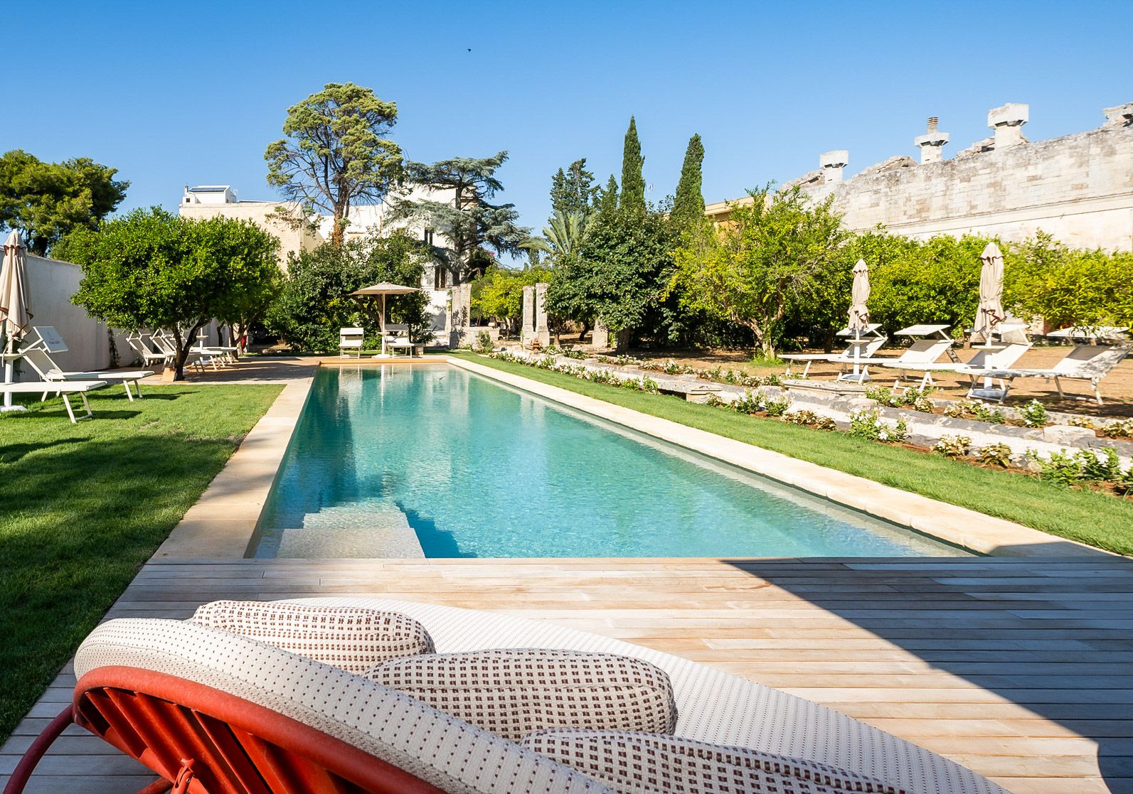 Palazzo Oleandro Borgagne Cannole: 8-Bedroom Historic Palazzo with Private Pool and Spa in Pugl
