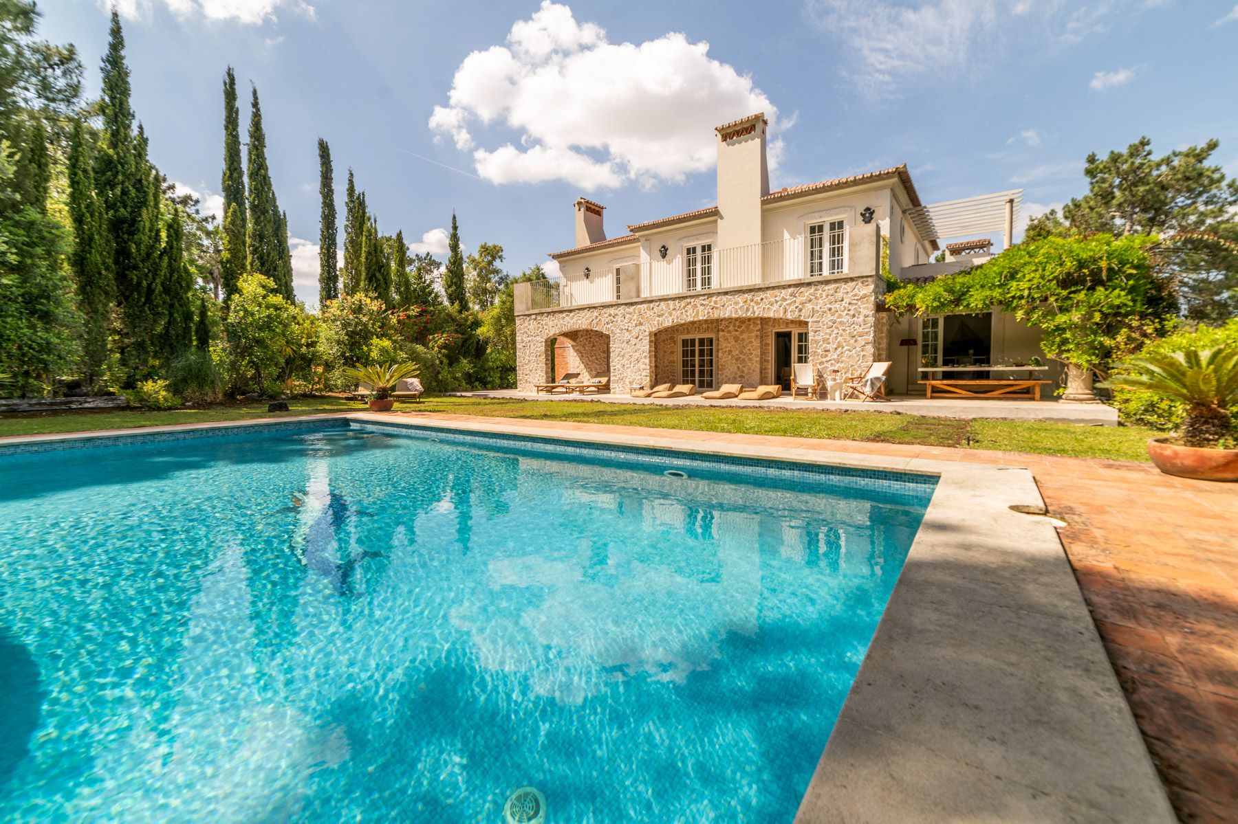 Quinta Videira Palmela Setúbal: 6-Bedroom Golf Estate Villa with Heated Pool and Spa in Setu