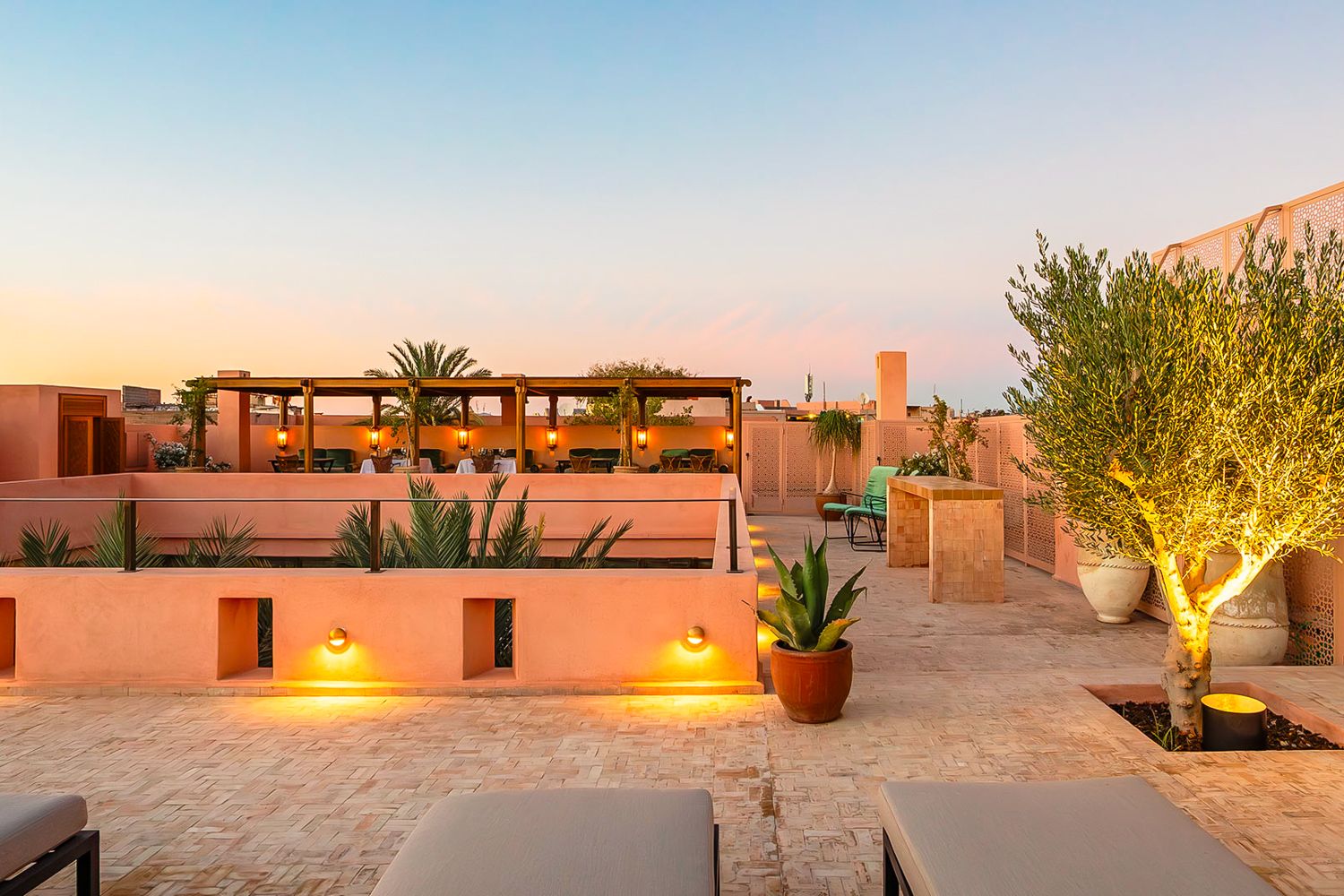 Riad Safran Mouassine Marrakech: 13-Bedroom Riad with Private Spa and Heated Pool in Historic