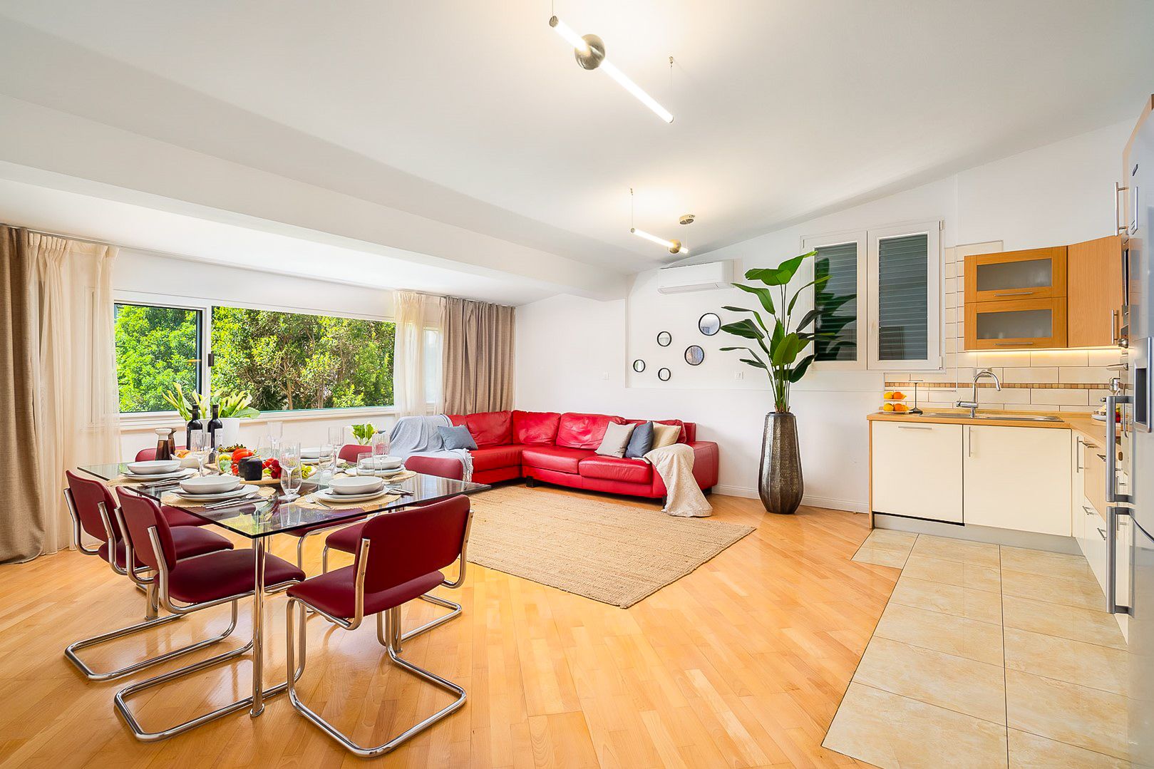 Vila Sjaj Marjan Split: 2-Bedroom City Apartment Near Diocletian’s Palace in Split,