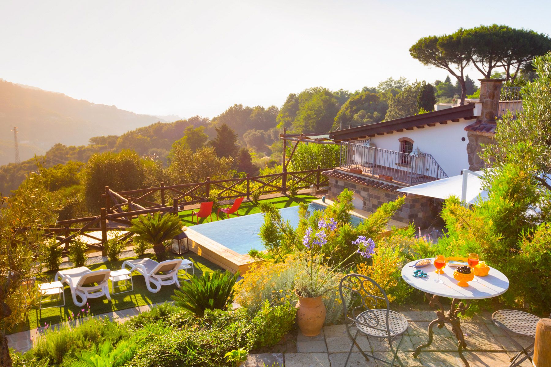 Villa Agrumi Capo Sorrento: 2-Bedroom Infinity Pool Villa with Sea Views in Sorrento, Am