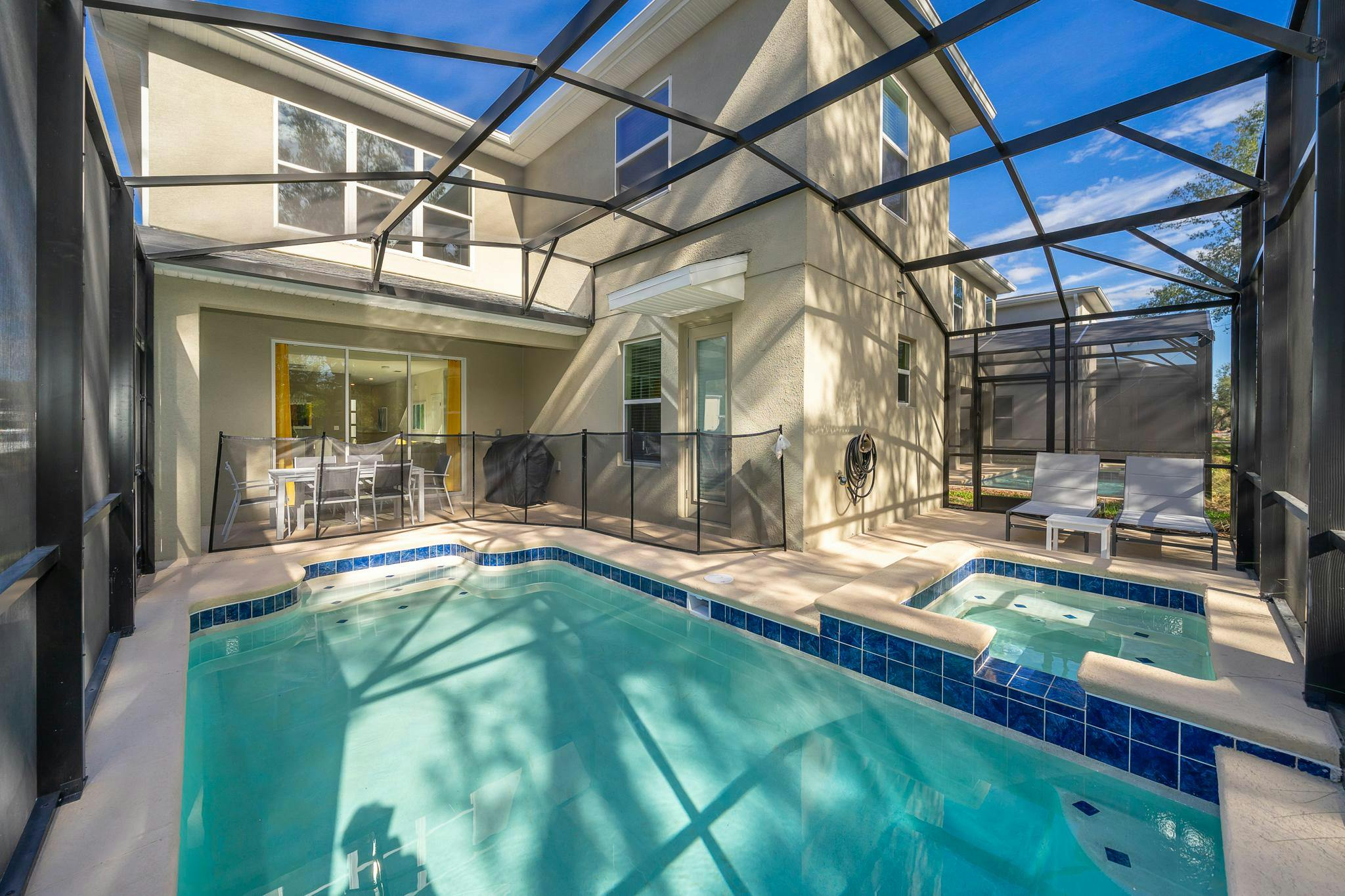 Villa Alisio Bermejo Poinciana: Luxury 5-Bedroom Villa with Private Pool and Spa, Osceola County