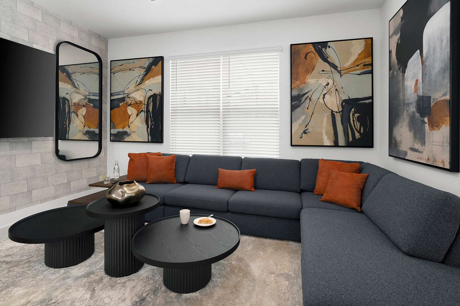 Villa Alisio Chapinita Orlando: Luxury 4-Bedroom Villa with Private Pool and Shuttle, Orange County